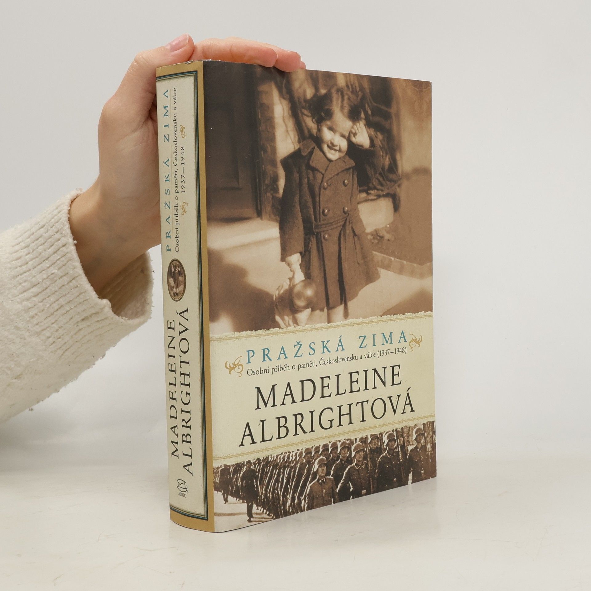 Madeleine Albright Pražská zima