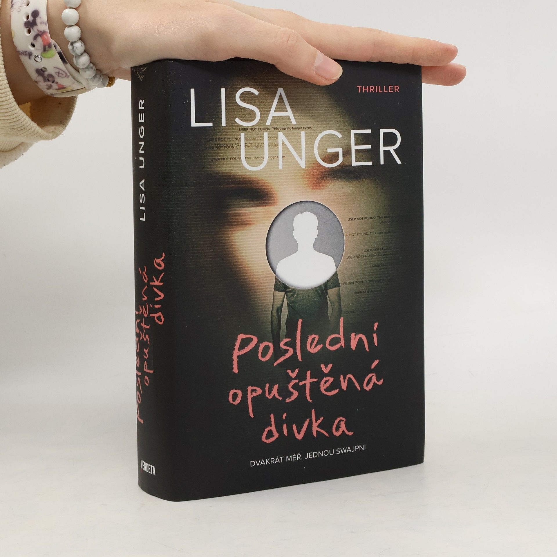 Poslední opuštěná dívka