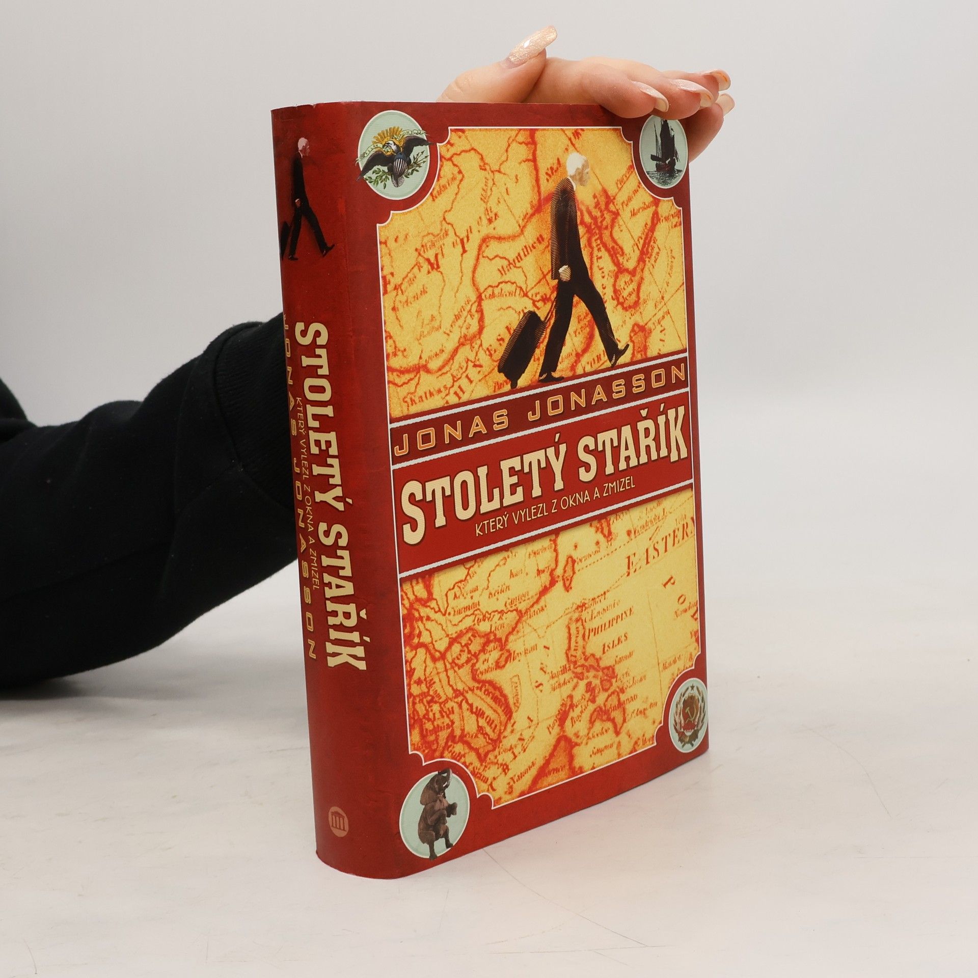 Jonas Jonasson Stoletý stařík, který vylezl z okna a zmizel