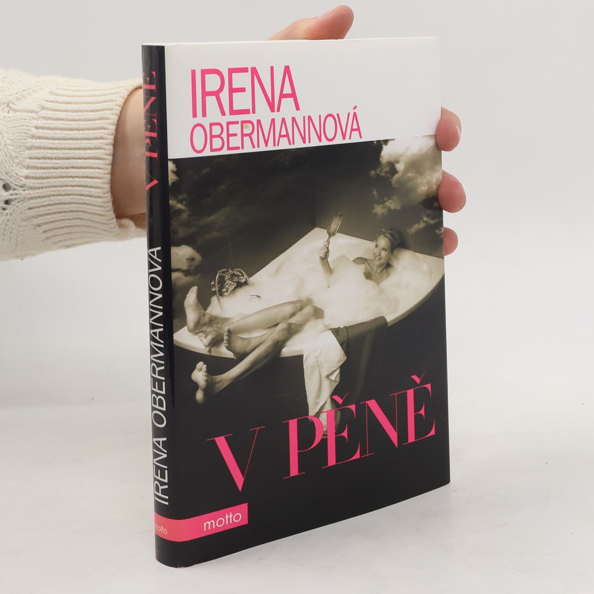 Irena Obermannová V pěně