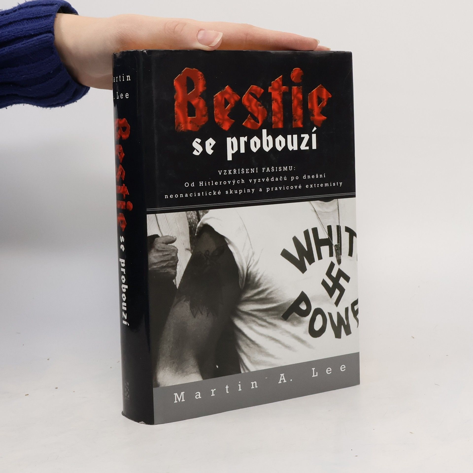 Martin A. (Martin Alan) Lee Bestie se probouzí