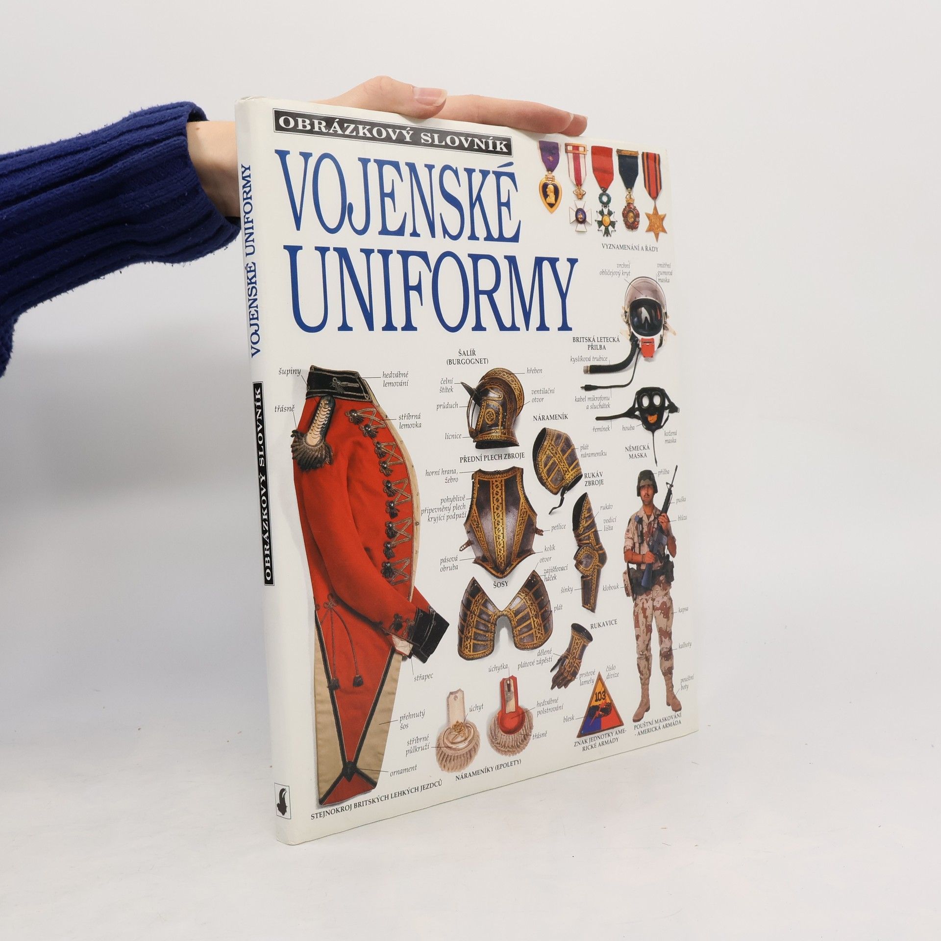 James Stevenson Vojenské uniformy a výstroj