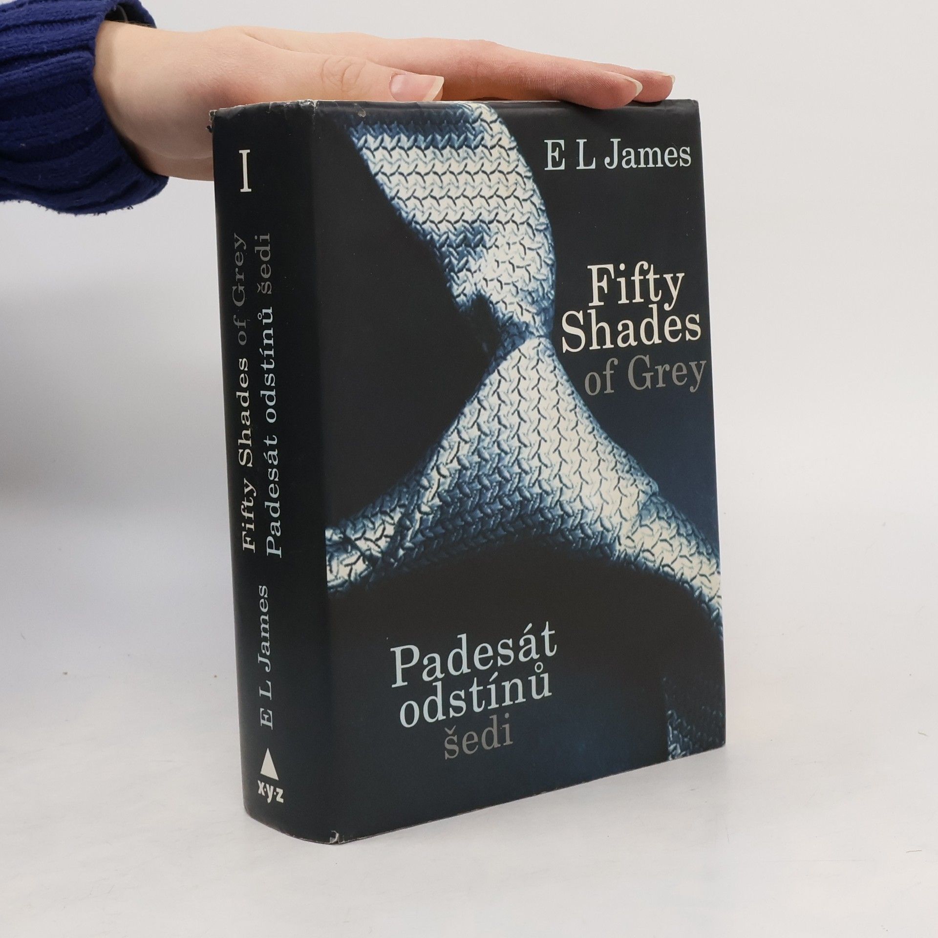 E L James Padesát odstínů šedi