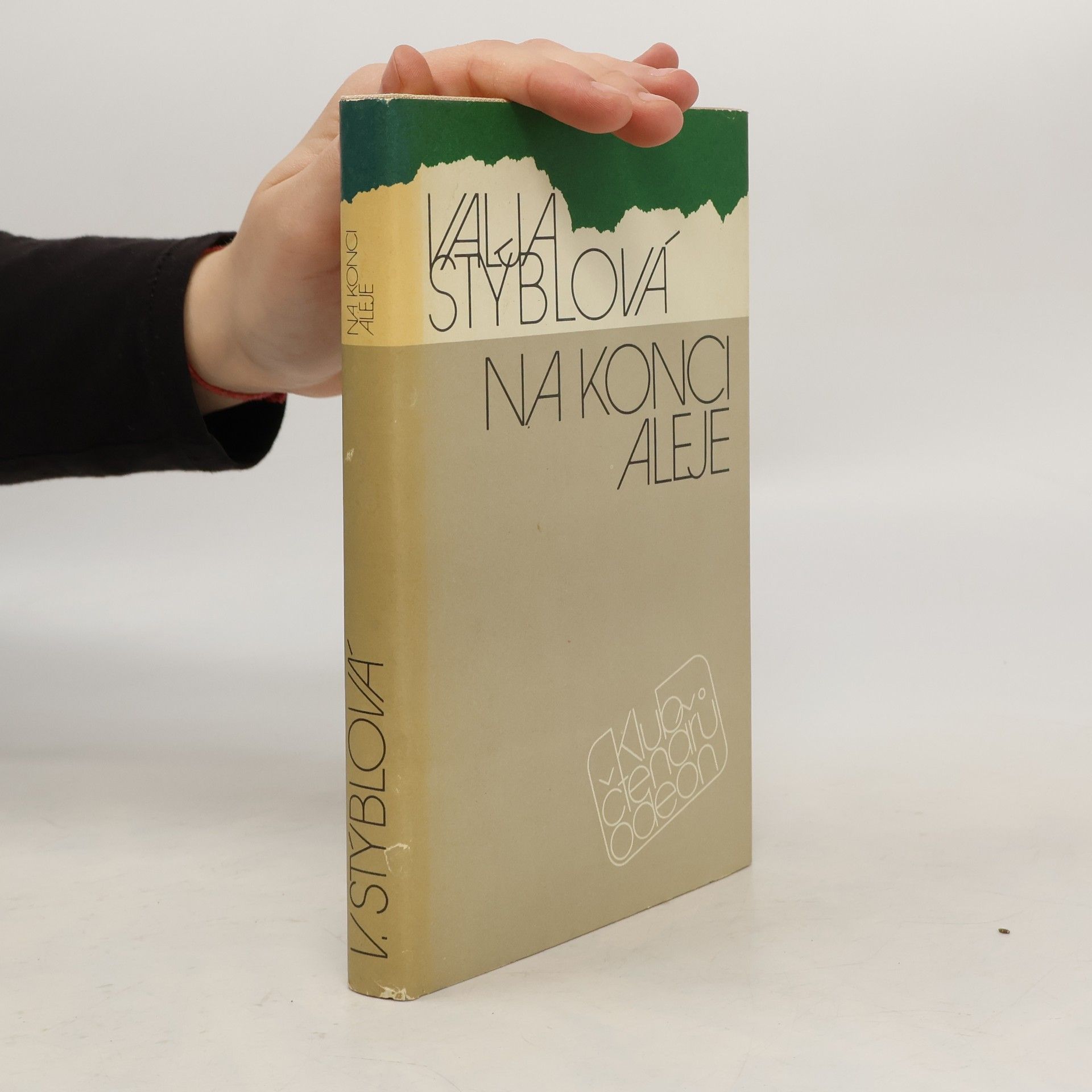 Valja Stýblová Na konci aleje