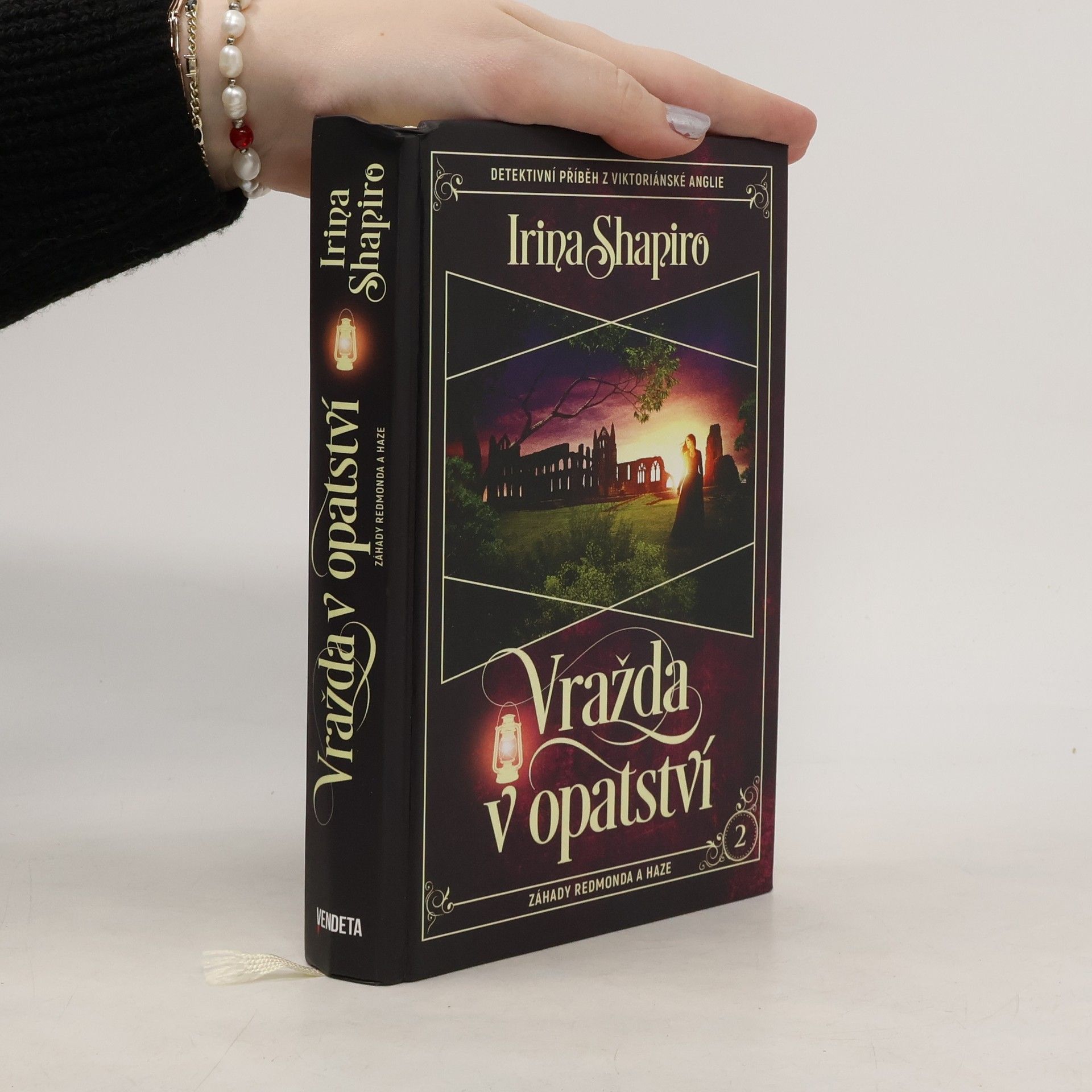 Ondřej Prokop Vražda v opatství : záhady Redmonda a Haze