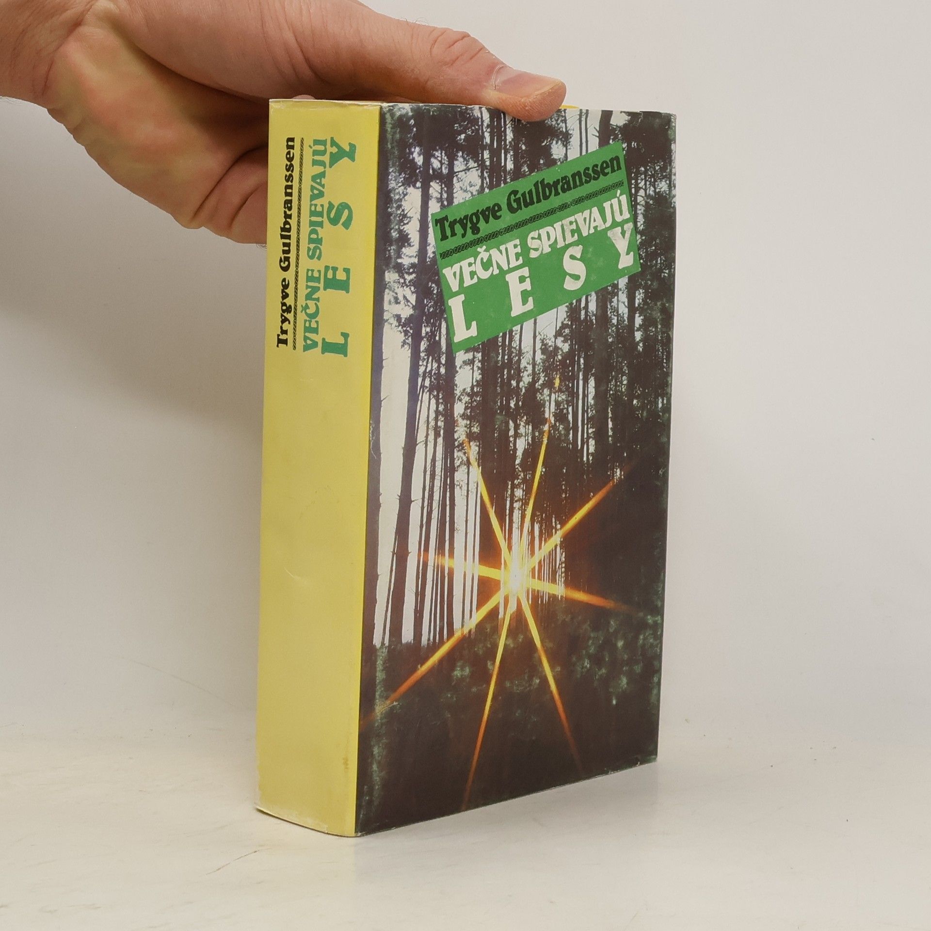 Večne spievajú lesy