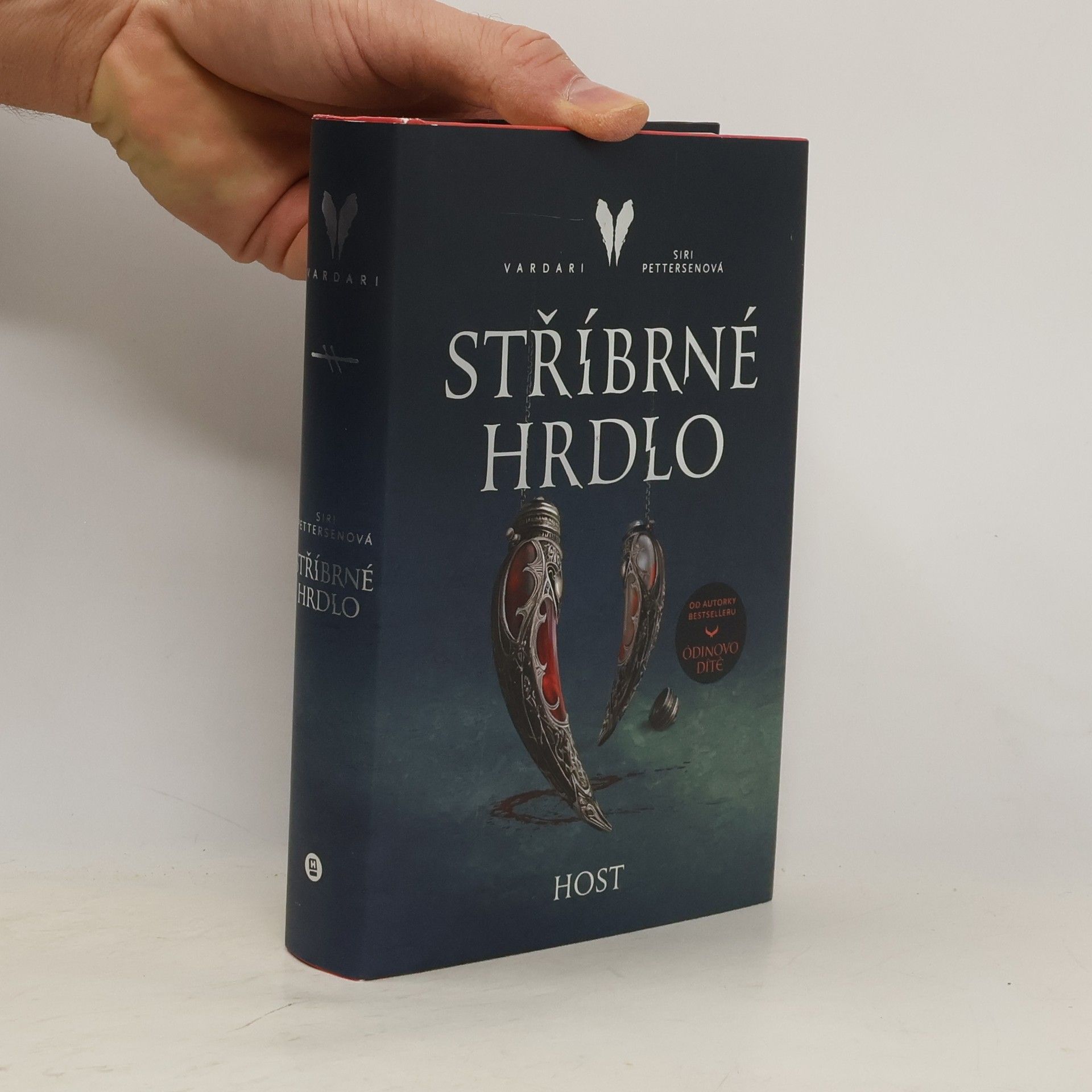 Vardari. Stříbrné hrdlo