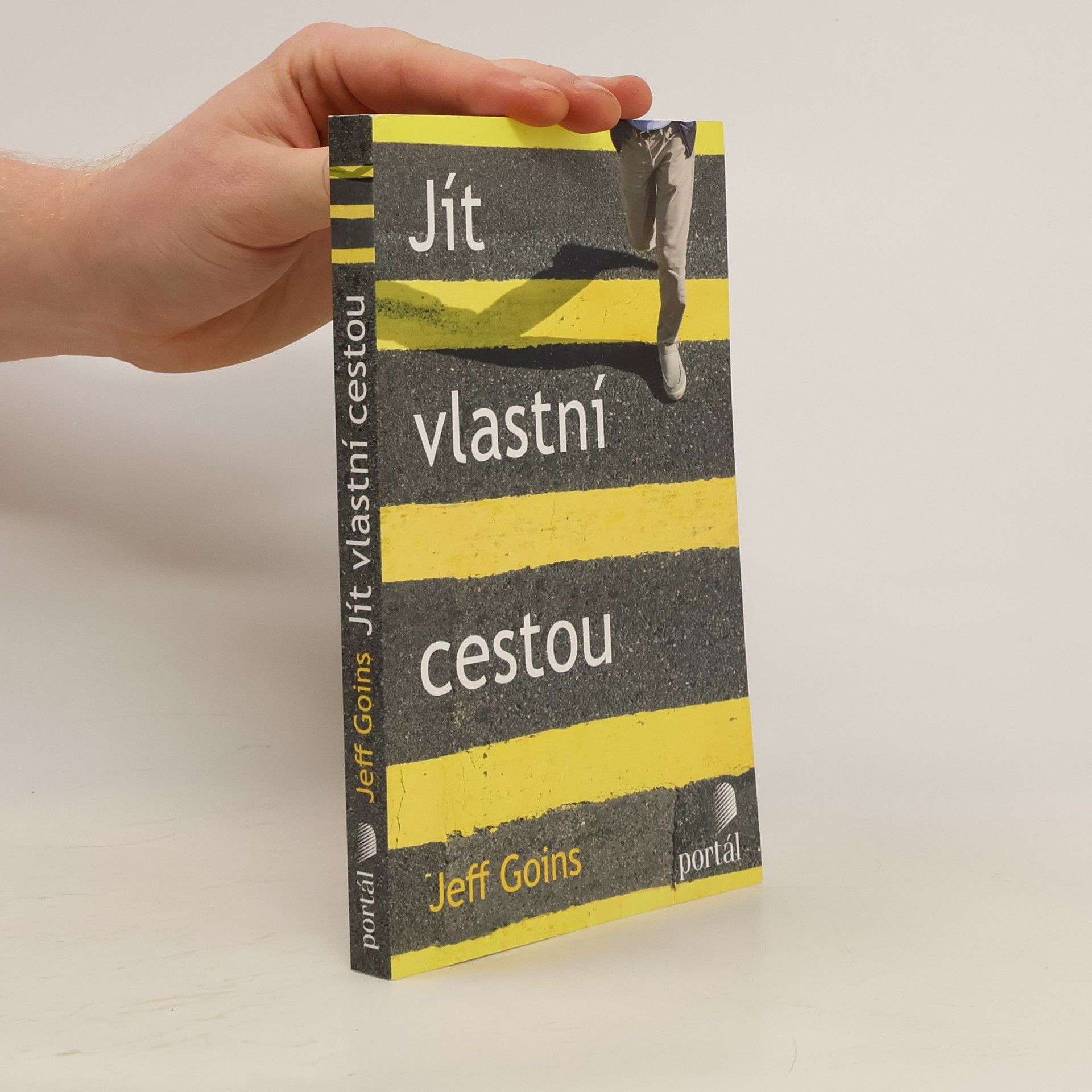 Jít vlastní cestou