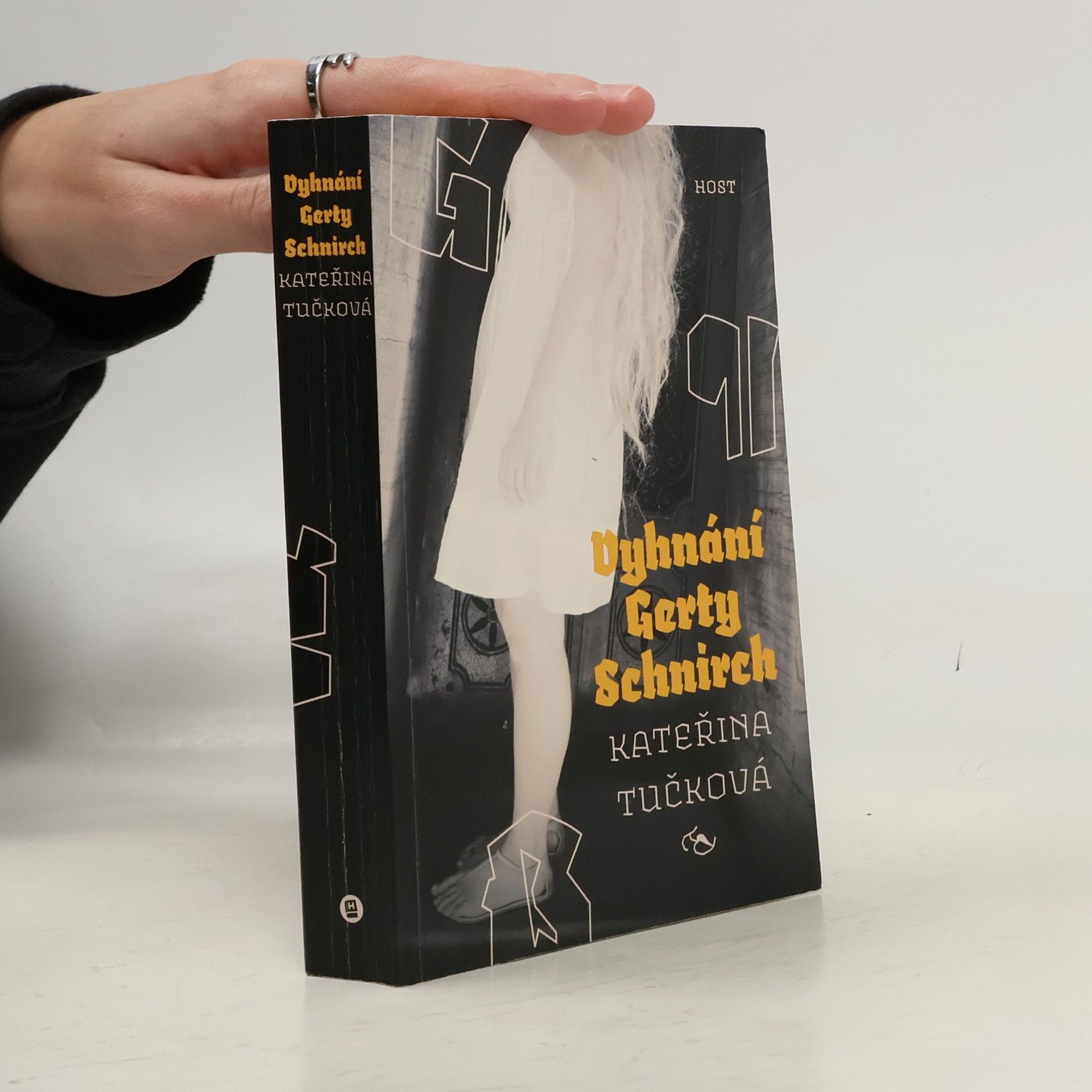 Kateřina Tučková Vyhnání Gerty Schnirch