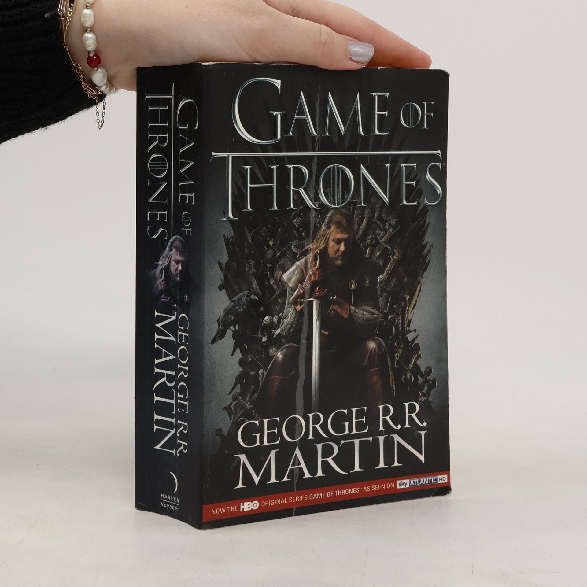 George R. R. Martin Game of Thrones. Book One of a Song of Ice and Fire