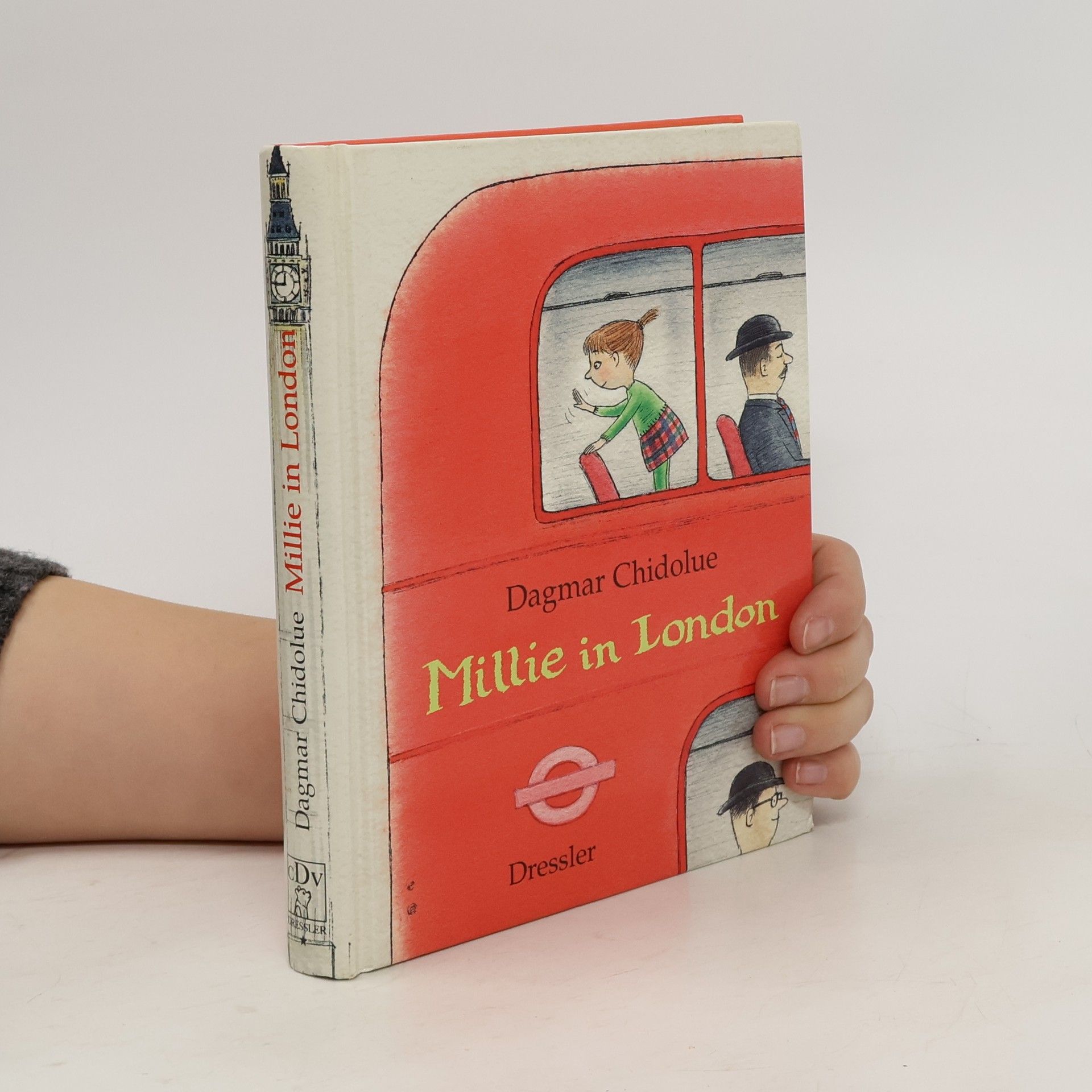 Dagmar Chidolue Millie in London