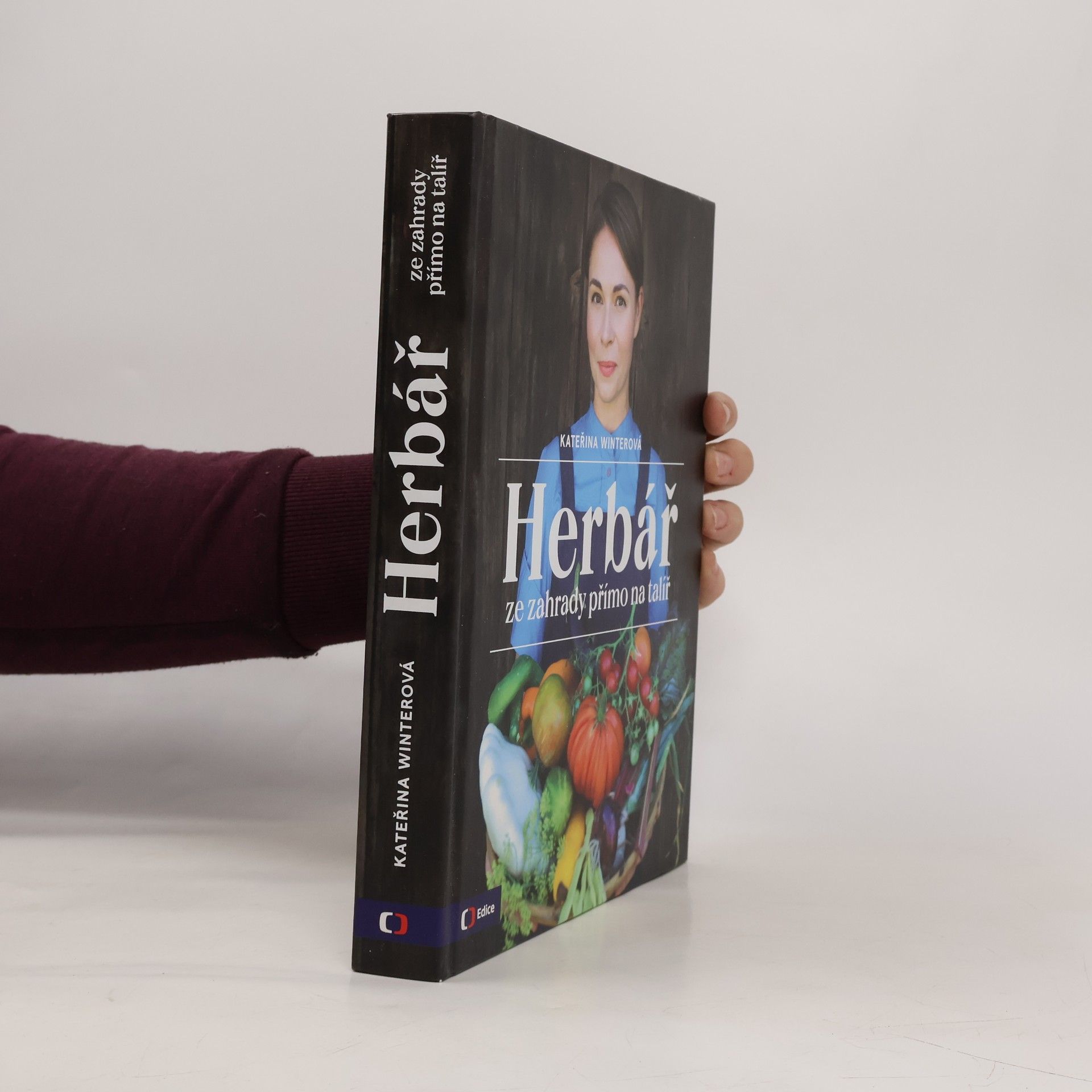 Kateřina Winterová Herbář : ze zahrady přímo na talíř