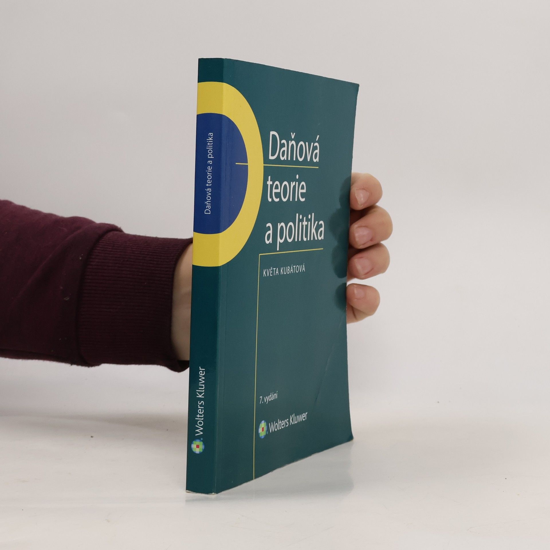 Květa Kubátová Daňová teorie a politika