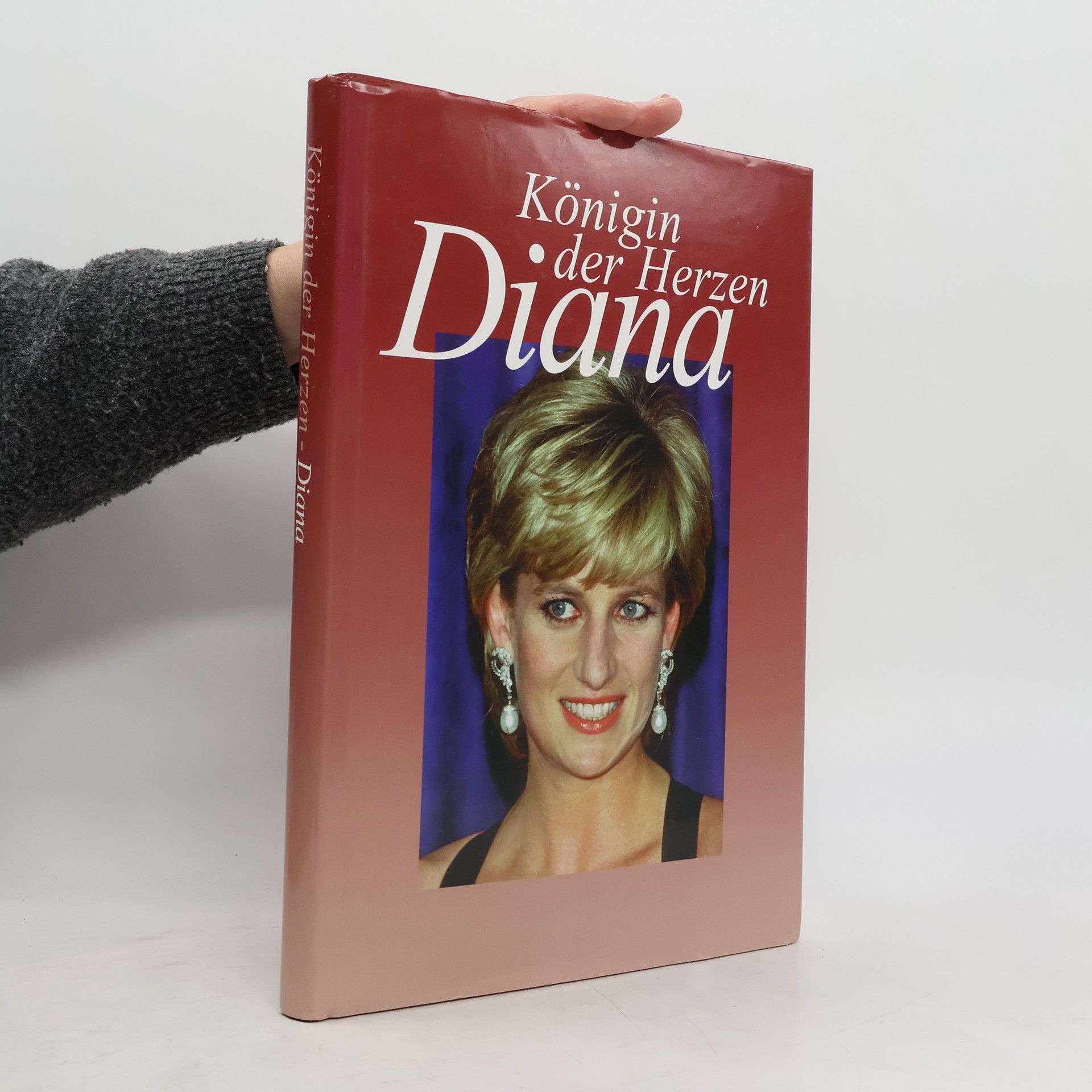 Collectif d'auteurs Königin der Herzen Diana