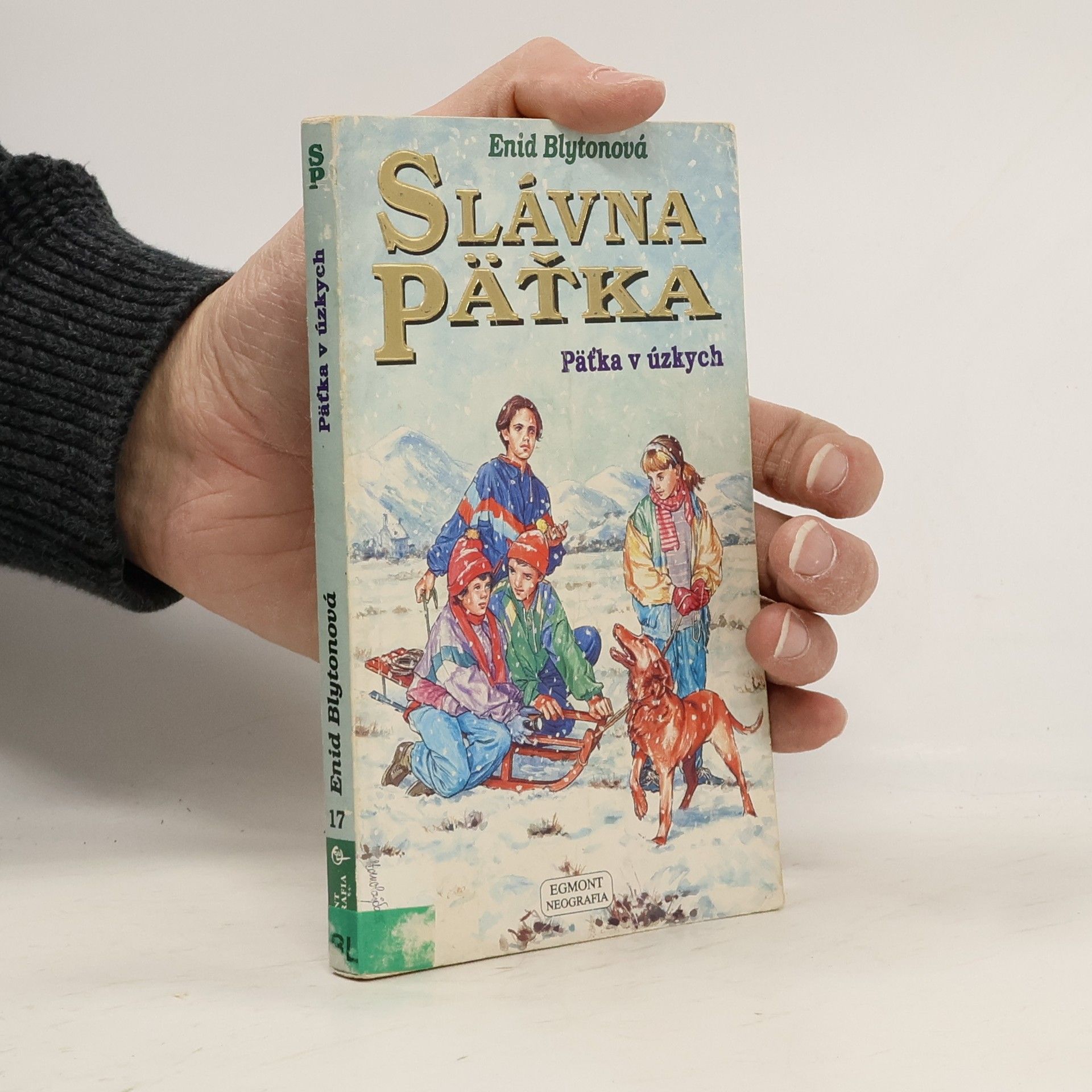 Enid Blyton Päťka v úzkych