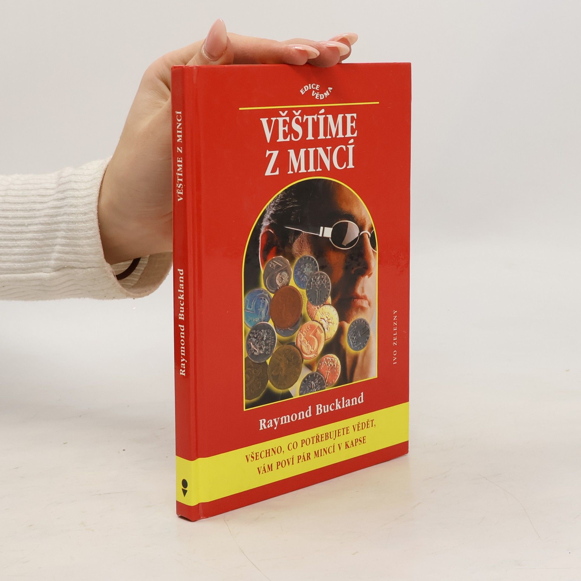 Raymond Buckland Věštíme z mincí