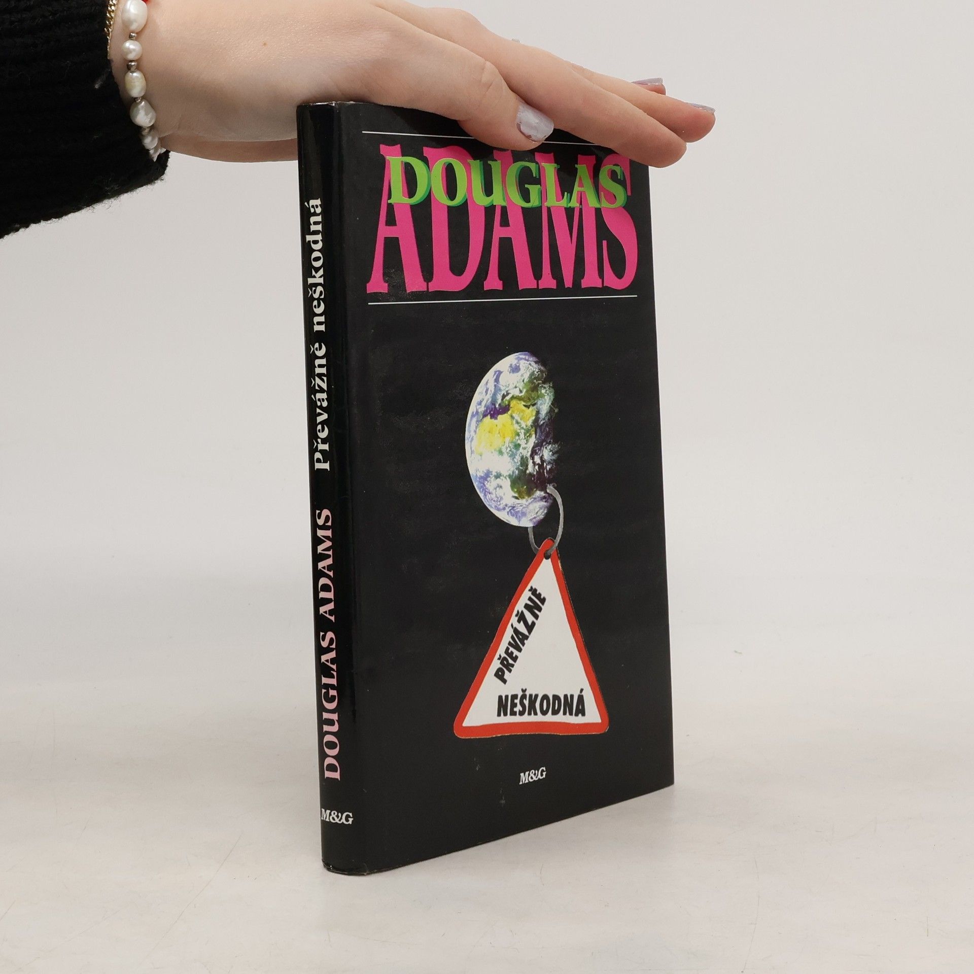 Douglas Adams Převážně neškodná