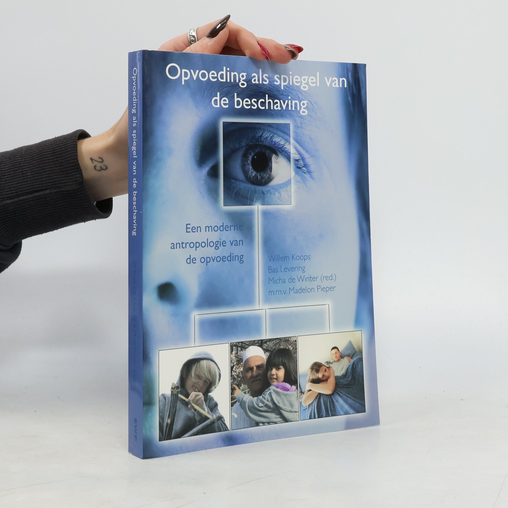 Willem R. H. Koops Opvoeding als spiegel van de beschaving