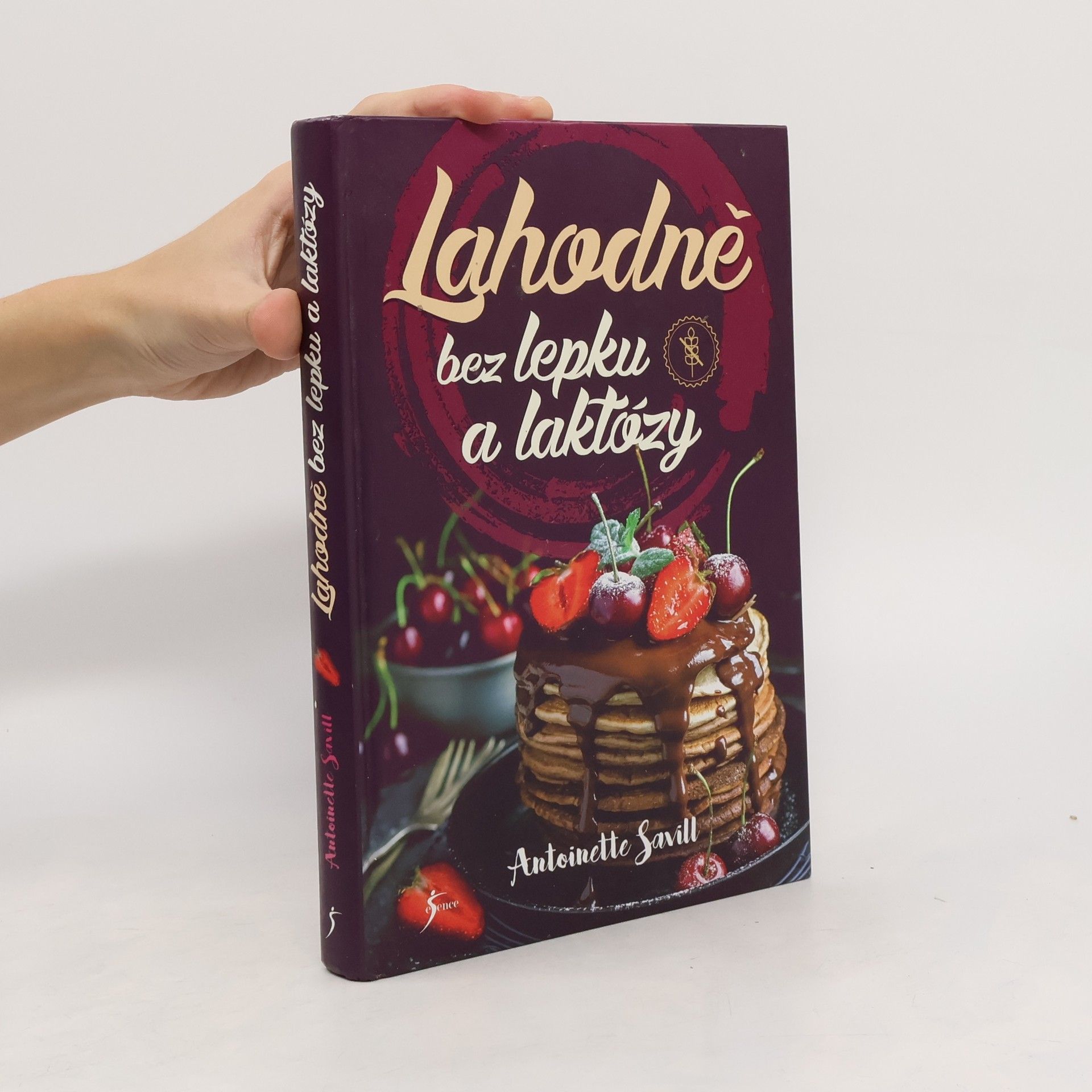 Antoinette Savill Lahodně bez lepku a laktózy