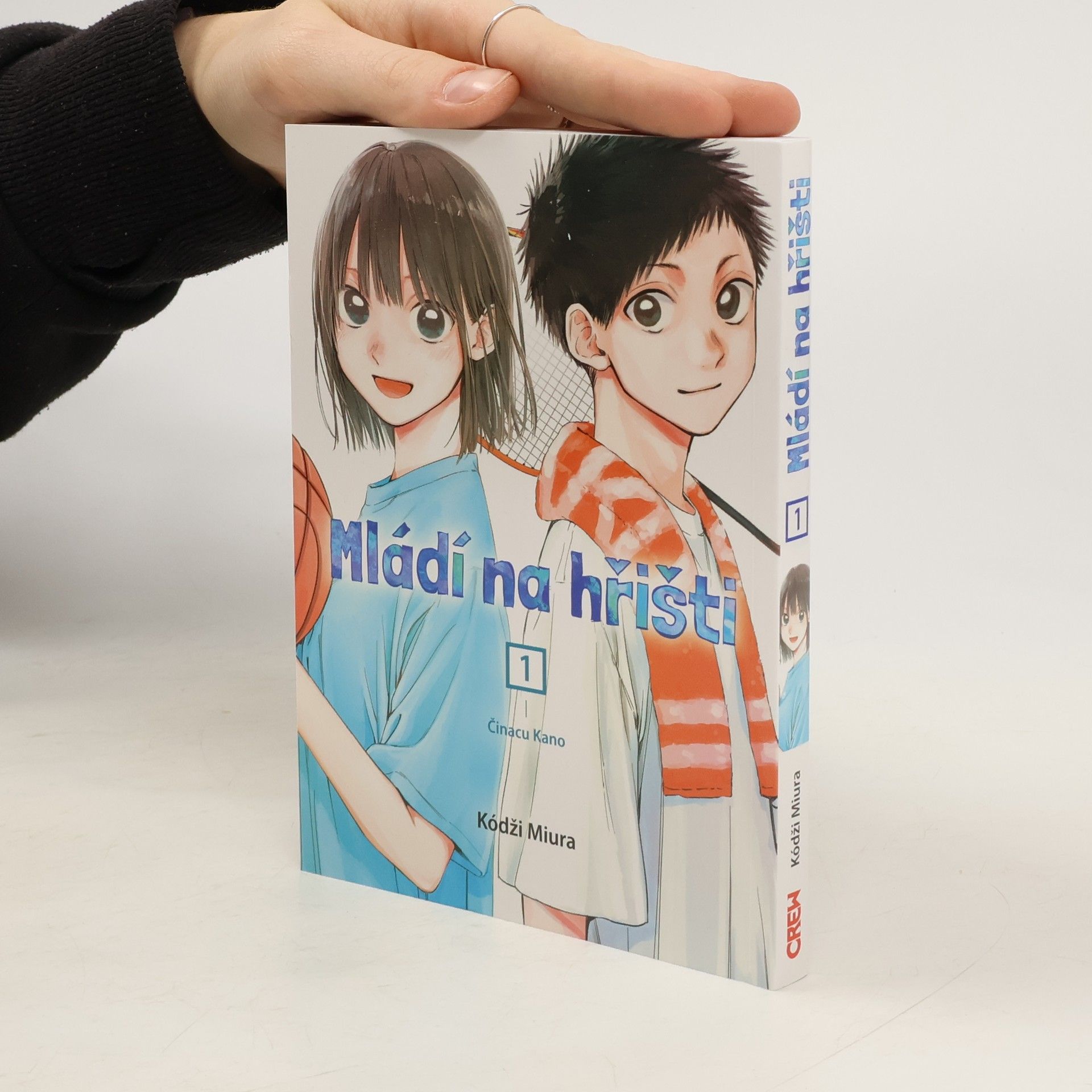 Mládí na hřišti. 1, Činacu Kano