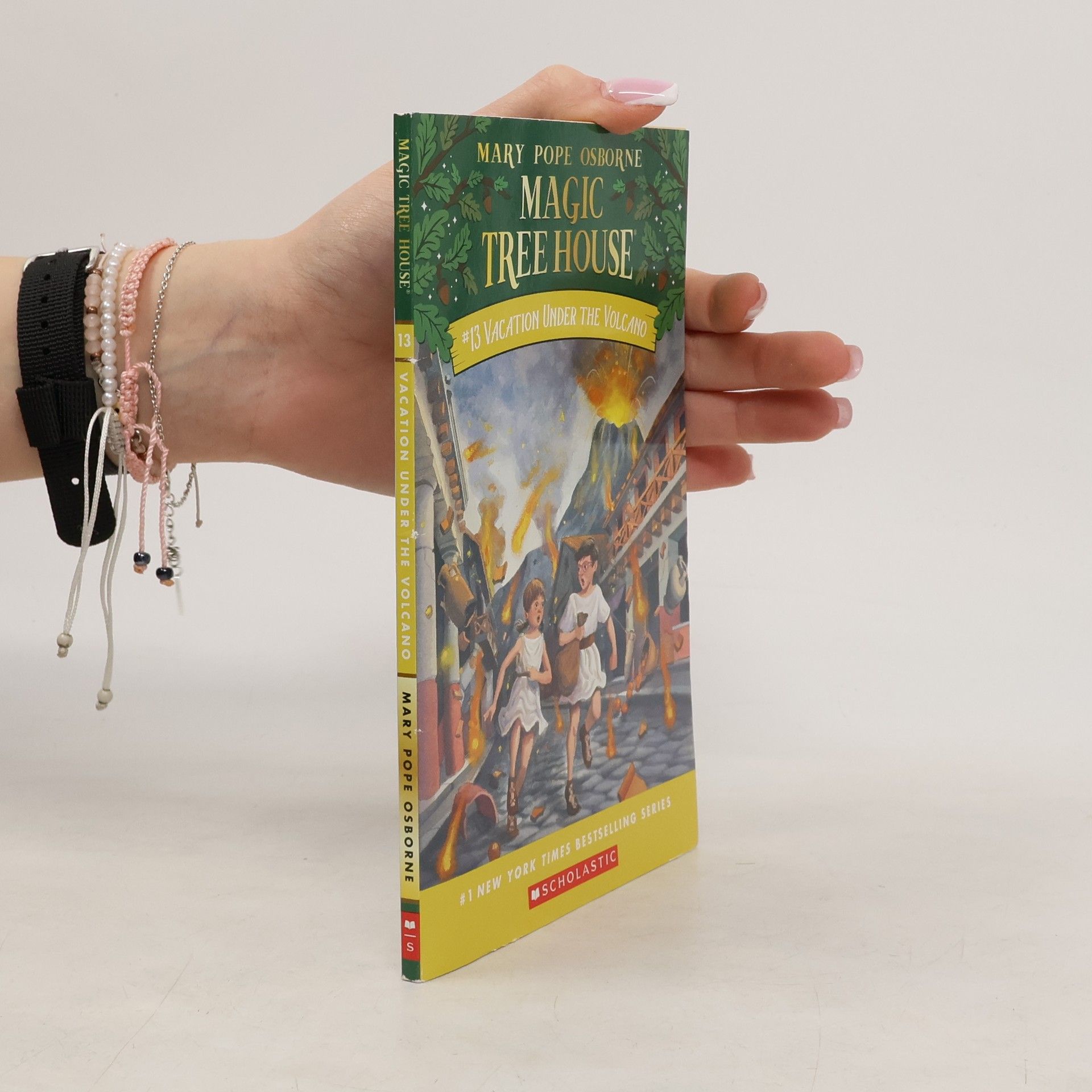 Mary Pope Osborne Magic Tree House - 13: Vacation Under the Volcano