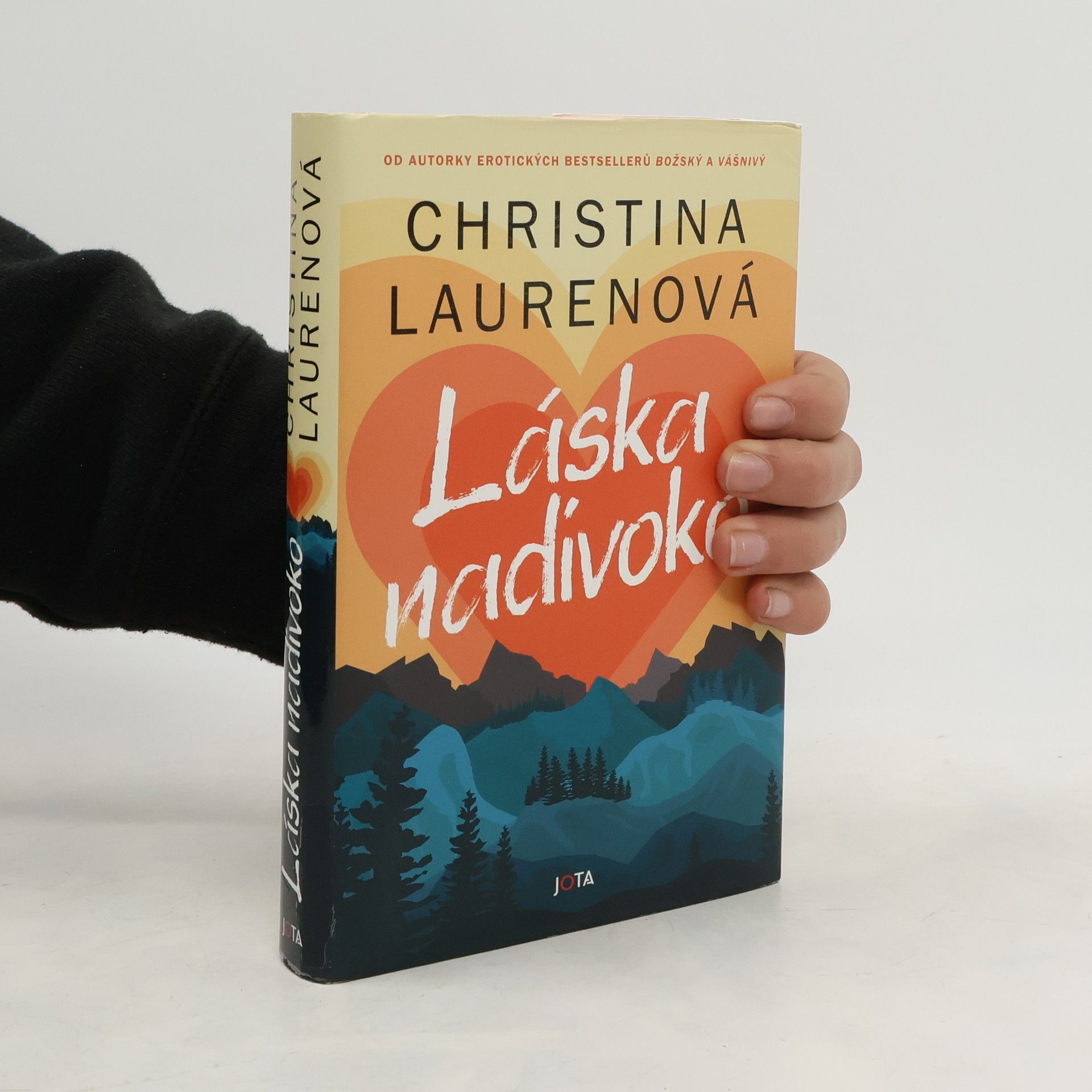 Christina Laurenová Láska nadivoko