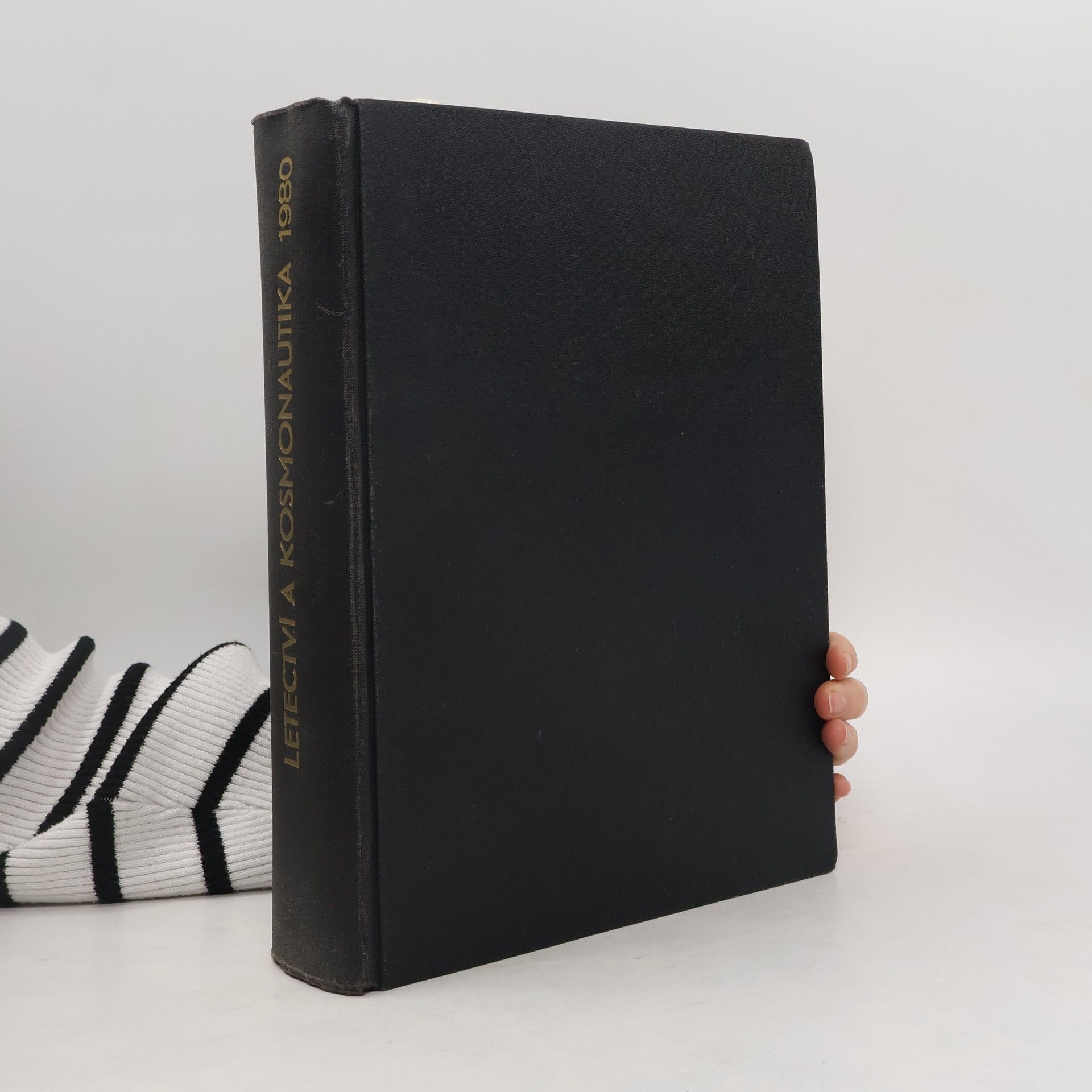 Autores varios Letectví a kosmonautika 1980