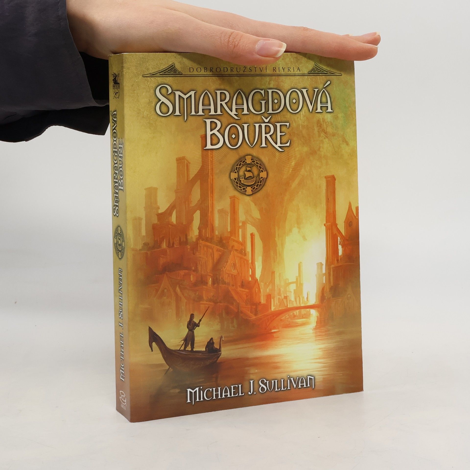 Michael J. Sullivan Smaragdová bouře