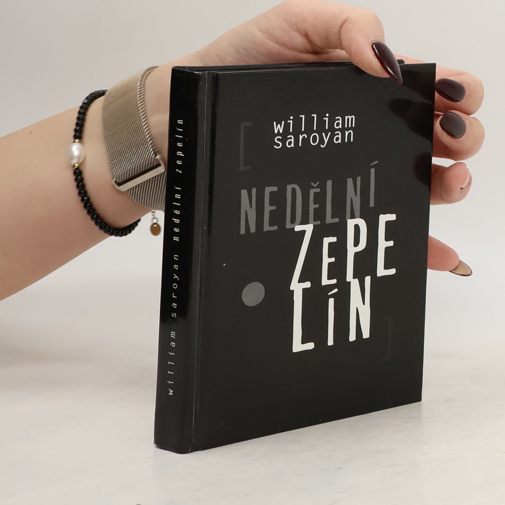 William Saroyan Nedělní zepelín