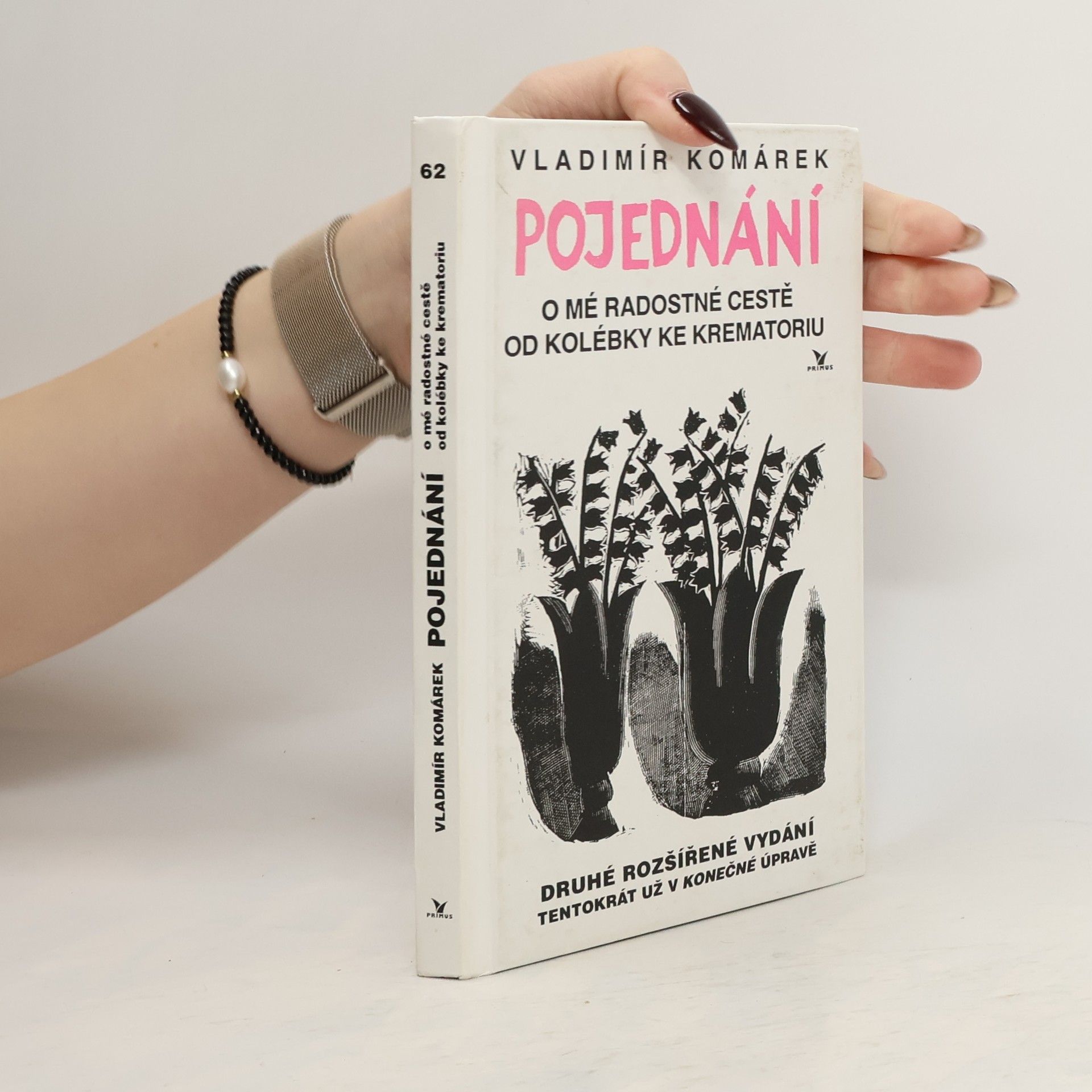 Pojednání o mé radostné cestě od kolébky ke krematoriu