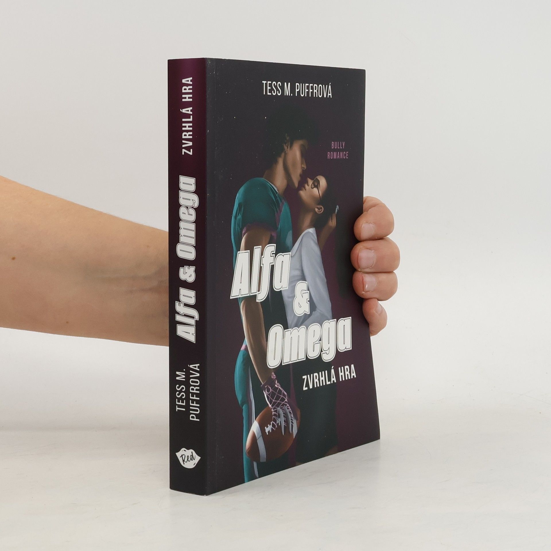 Tess M. Puffrová Alfa & Omega. Zvrhlá hra