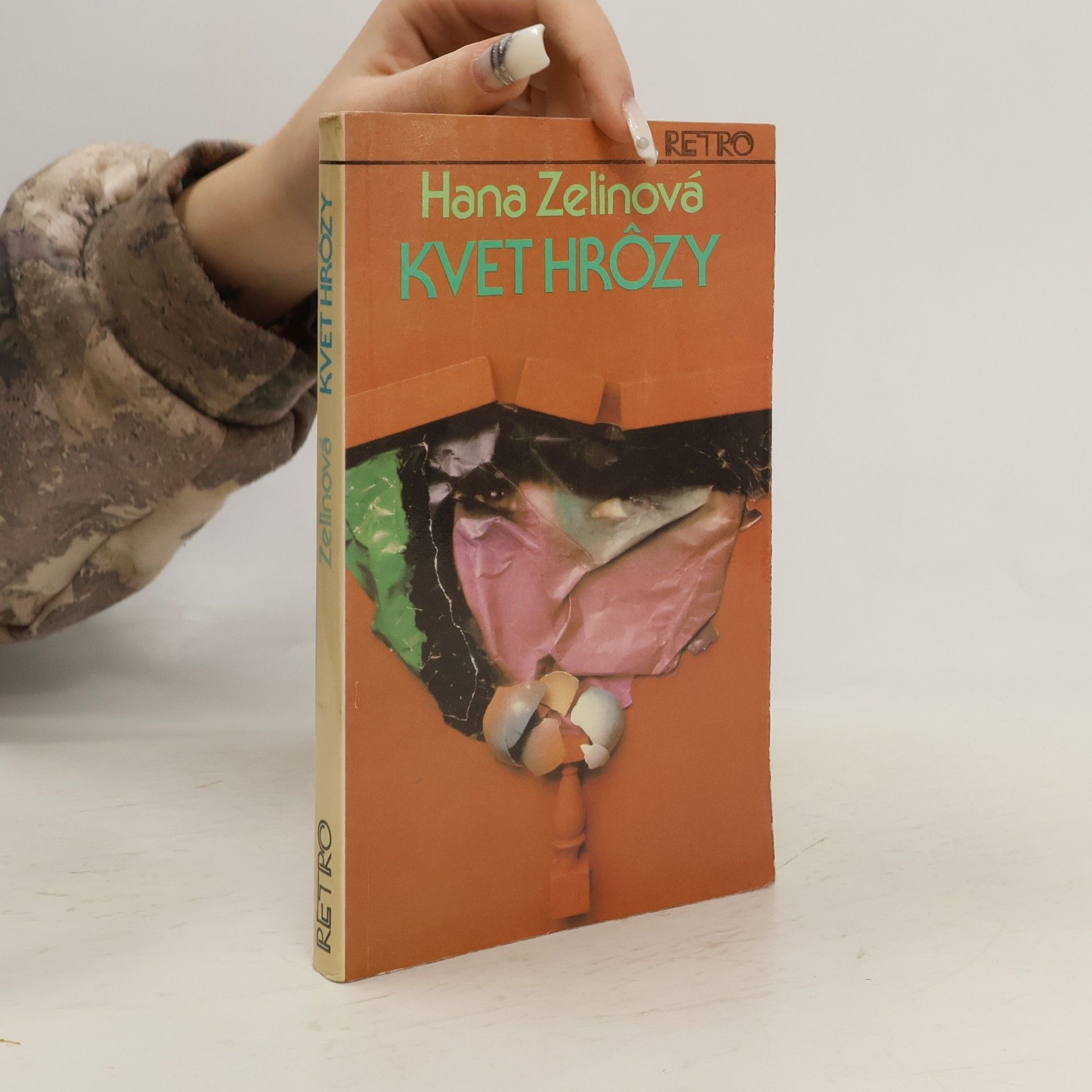 Hana Zelinová Kvet hrôzy