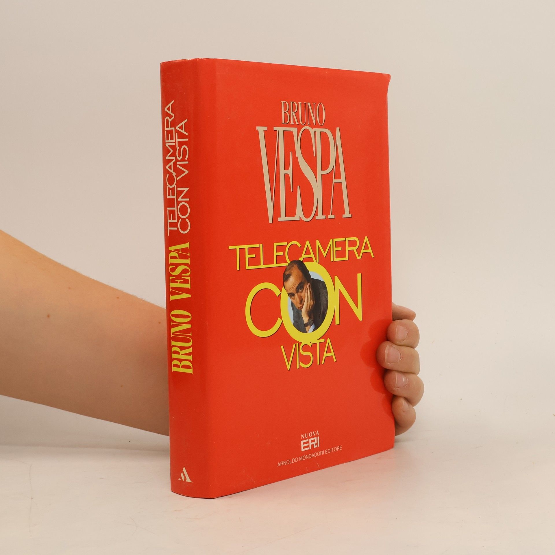 Bruno Vespa Telecamera con vista