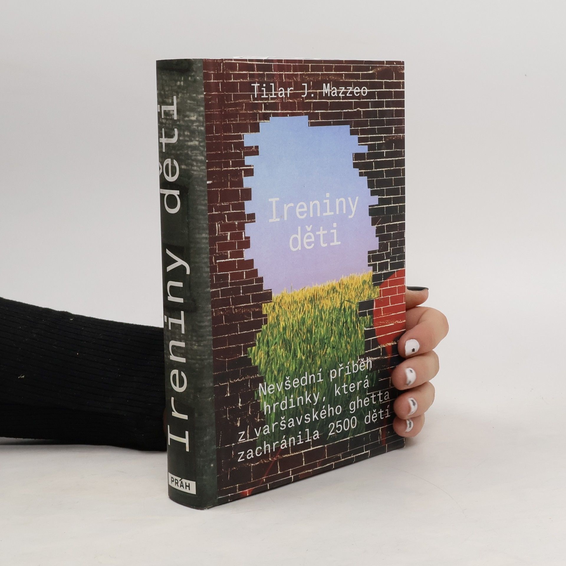 Tilar J. Mazzeo Ireniny děti