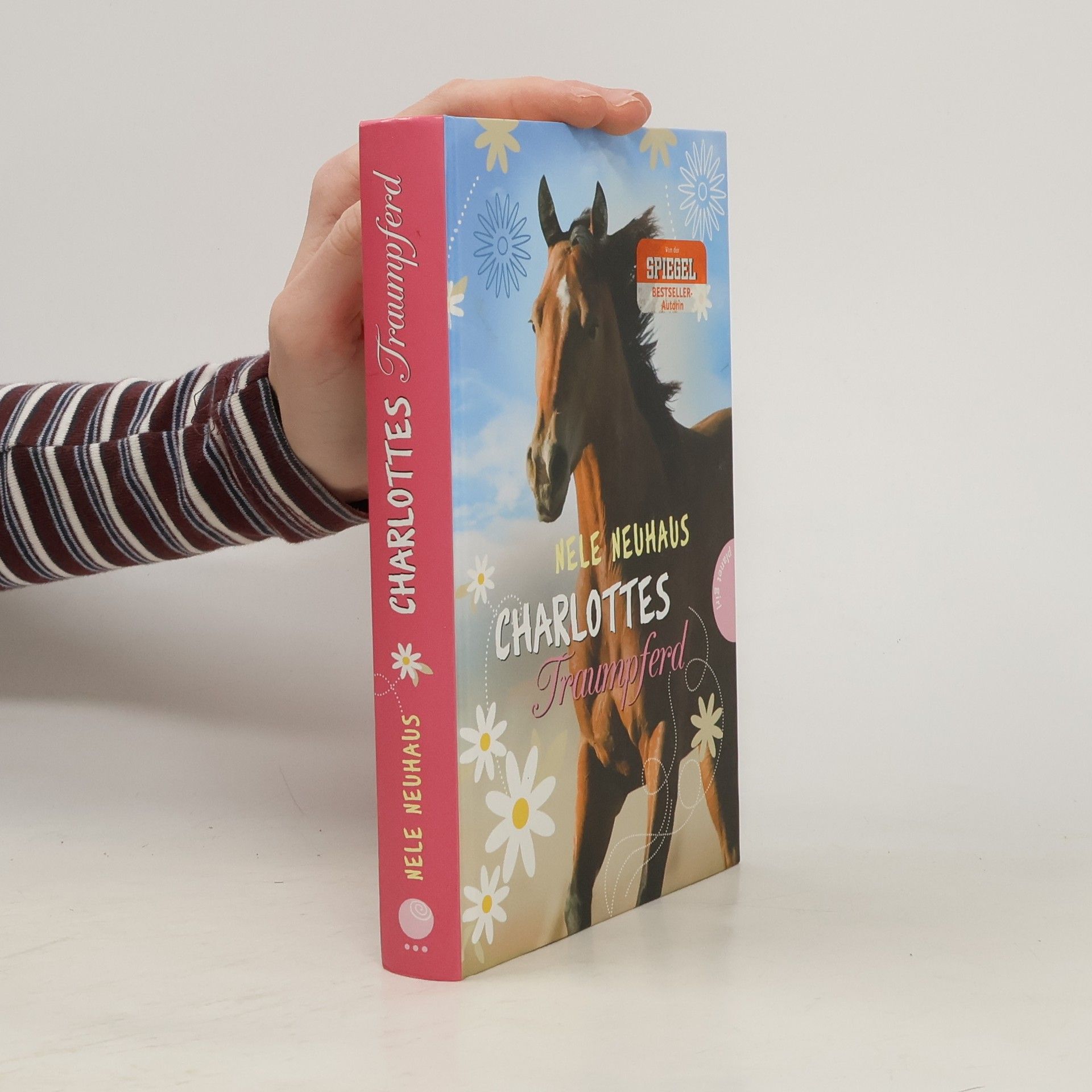 Nele Neuhaus Charlottes Traumpferd