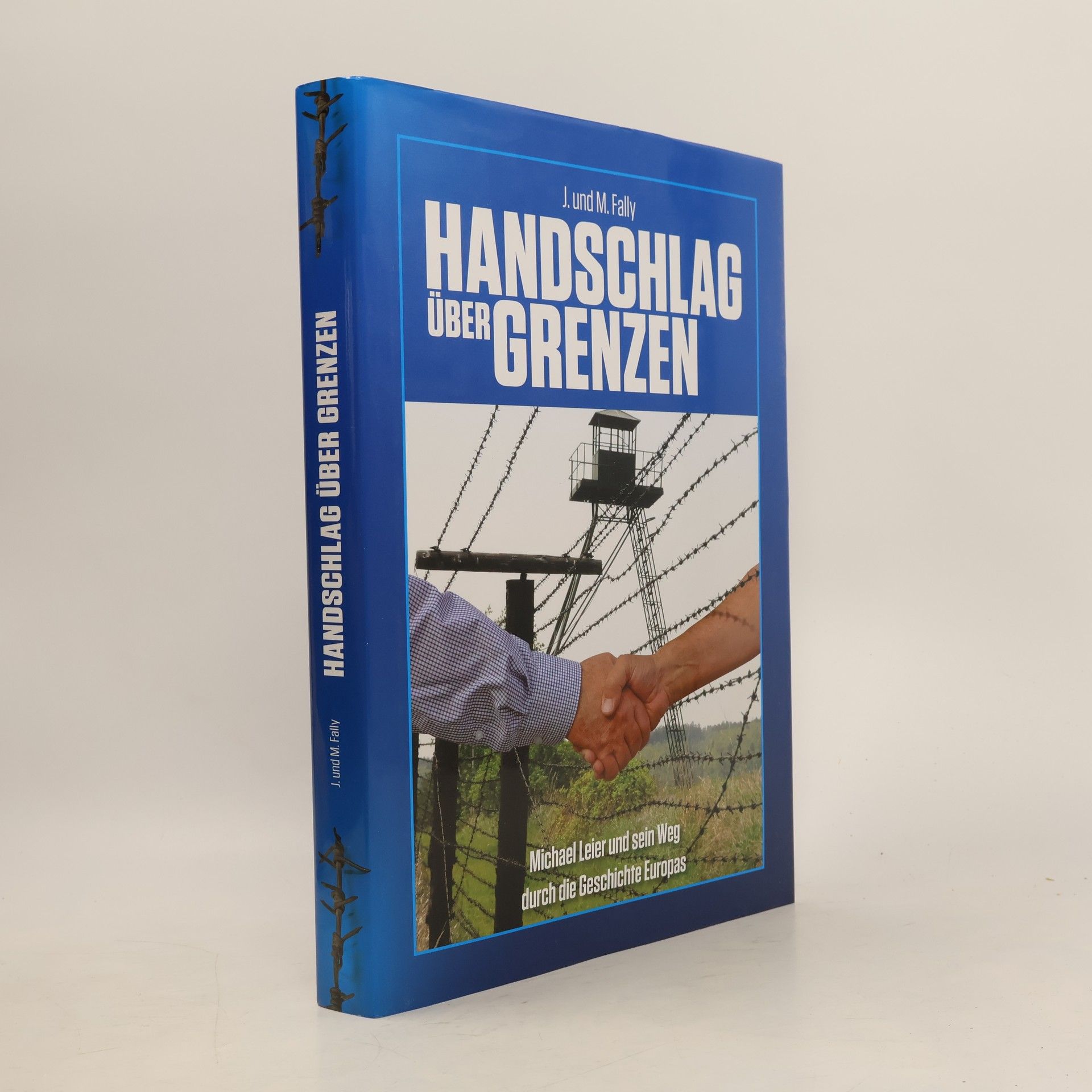 Handschlag über Grenzen