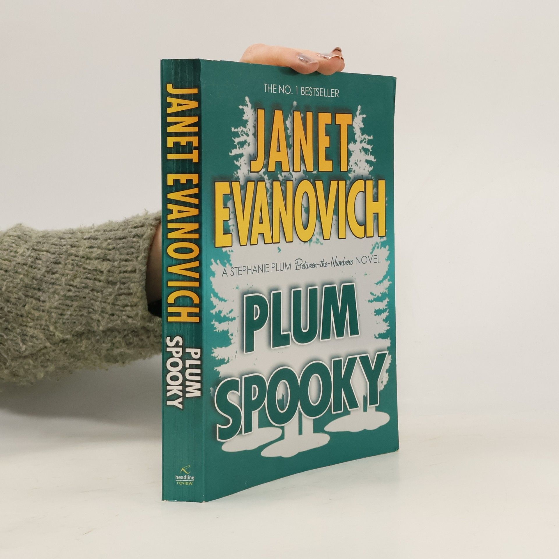 Janet Evanovich Stephanie Plum: Plum Spooky