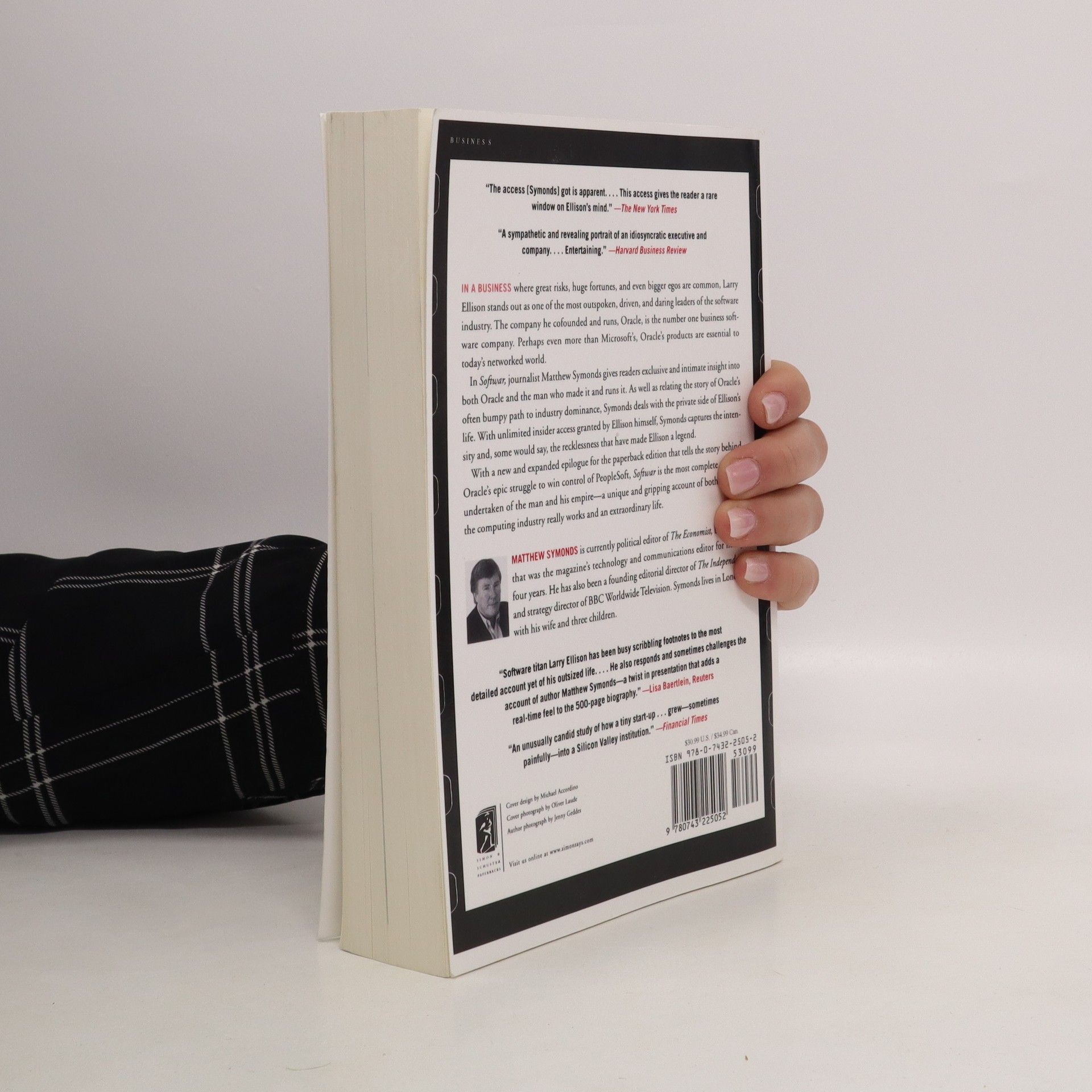 Matthew Symonds Softwar. An intimate portrait of Larry Ellison and Oracle