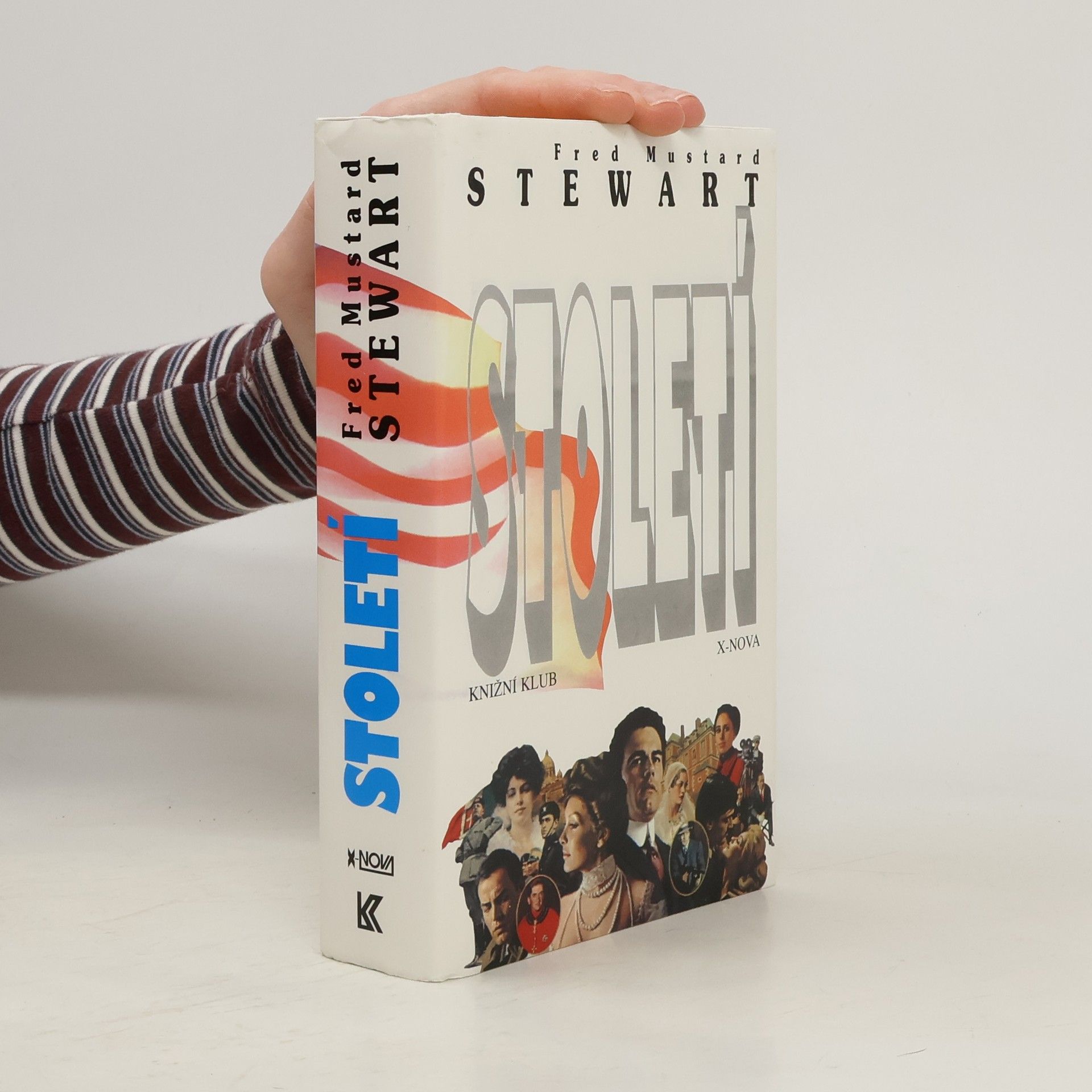 Fred Mustard Stewart Století