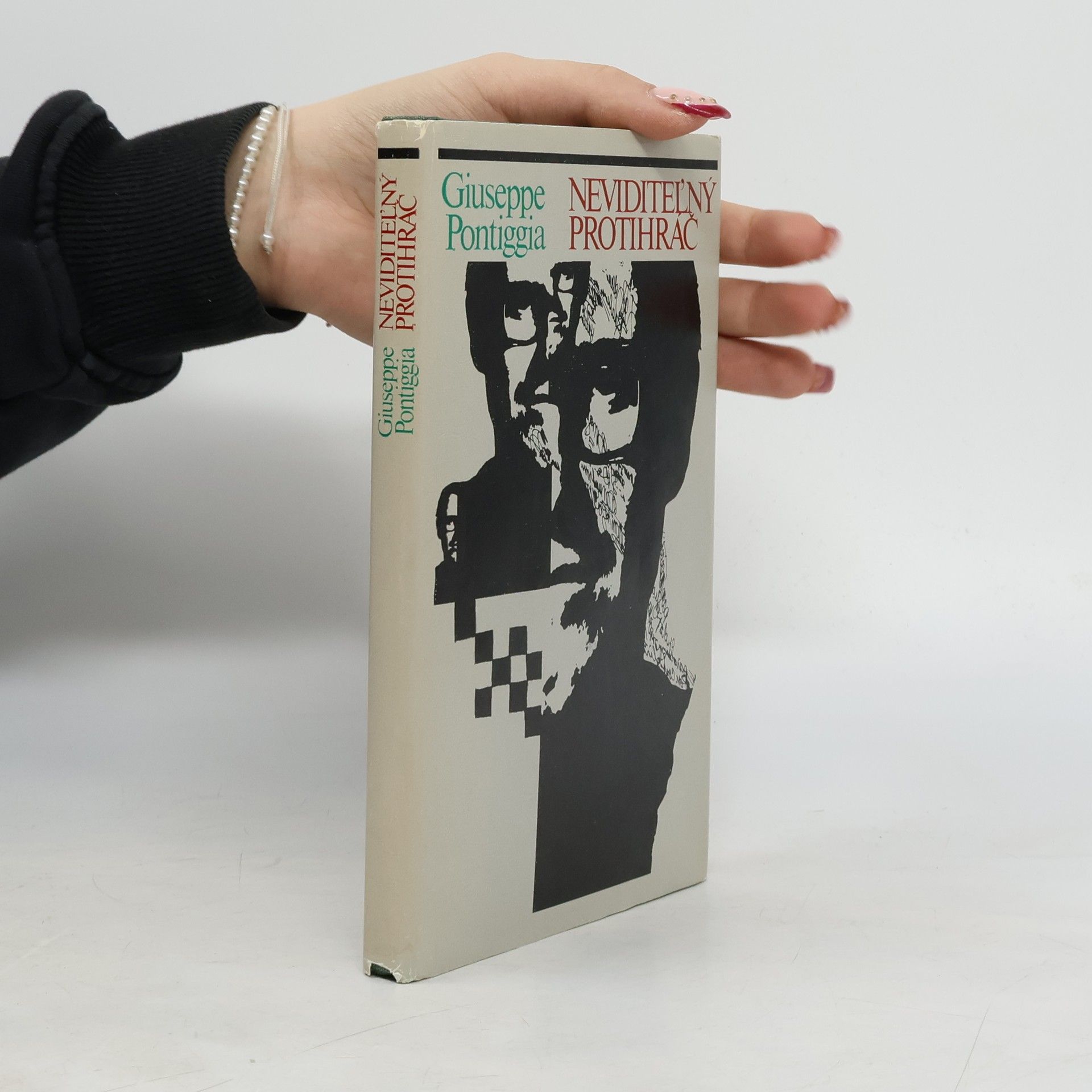 Neviditeľný protihráč