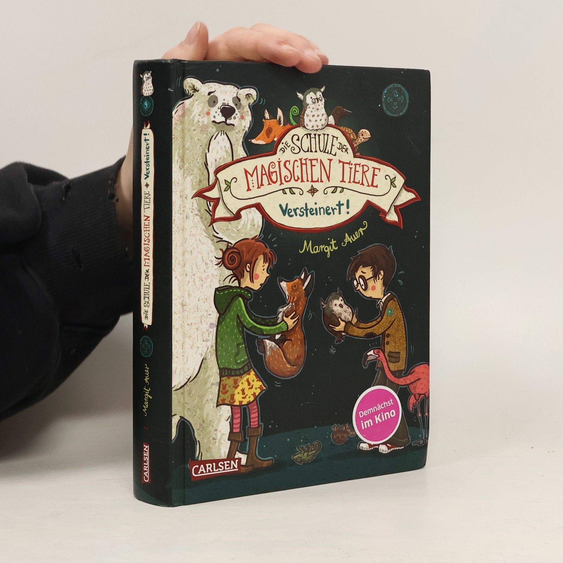 Margit Auer Versteinert!