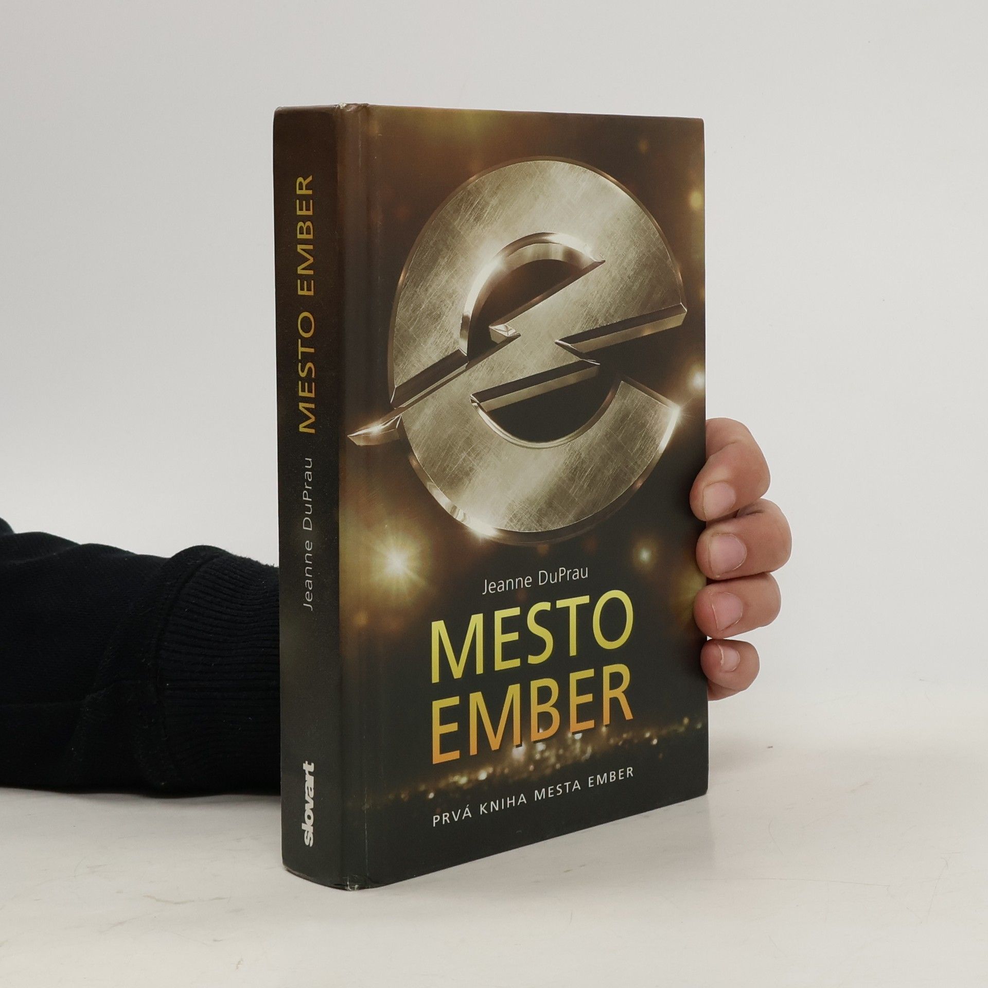 Jeanne DuPrau Mesto Ember