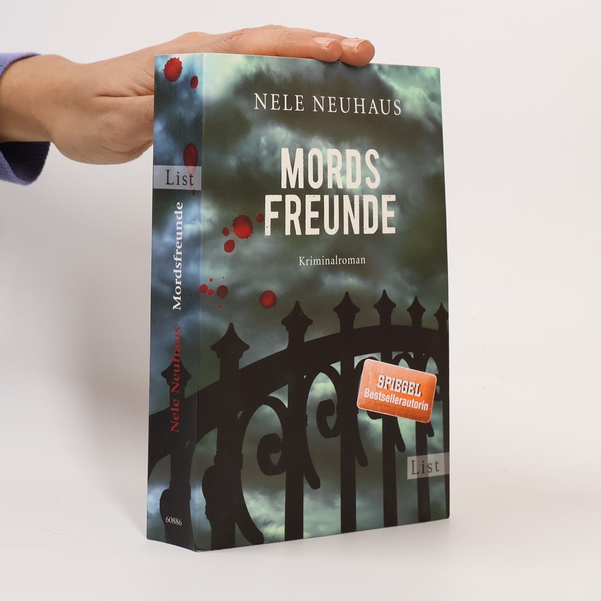 Nele Neuhaus Mordsfreunde