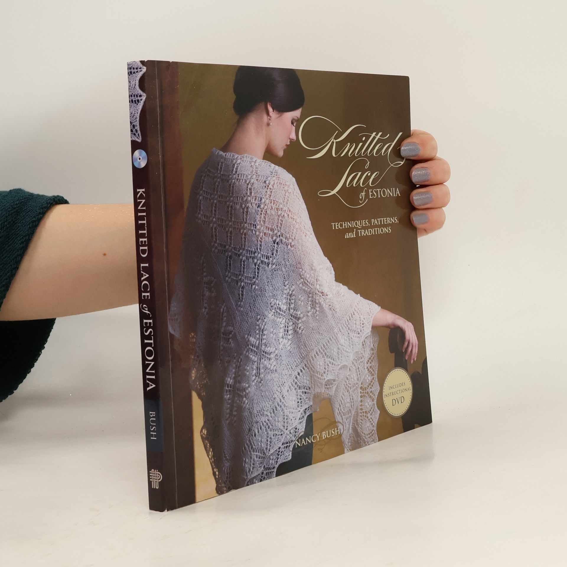 Nancy Bush Knitted Lace of Estonia (with DVD)