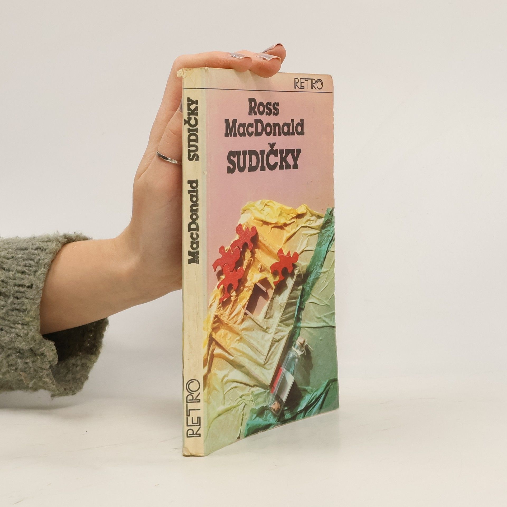 Ross Macdonald Sudičky