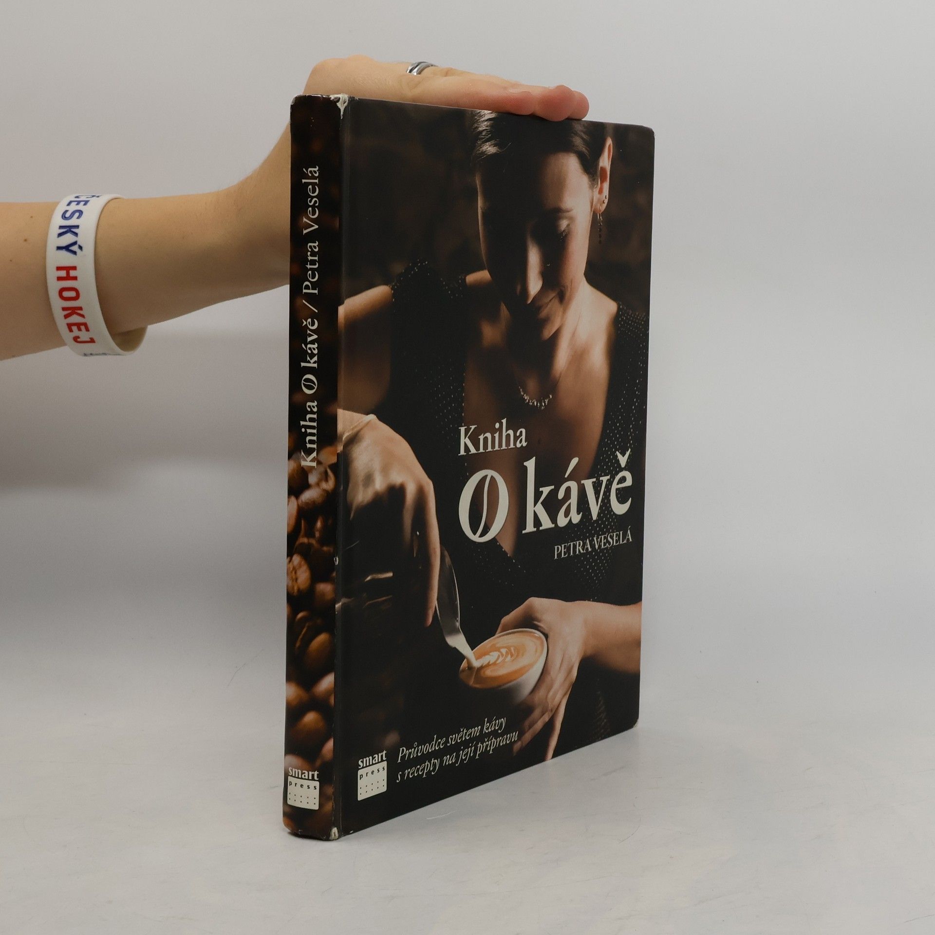 David Židlický Kniha o kávě. Průvodce světem kávy s recepty na její přípravu