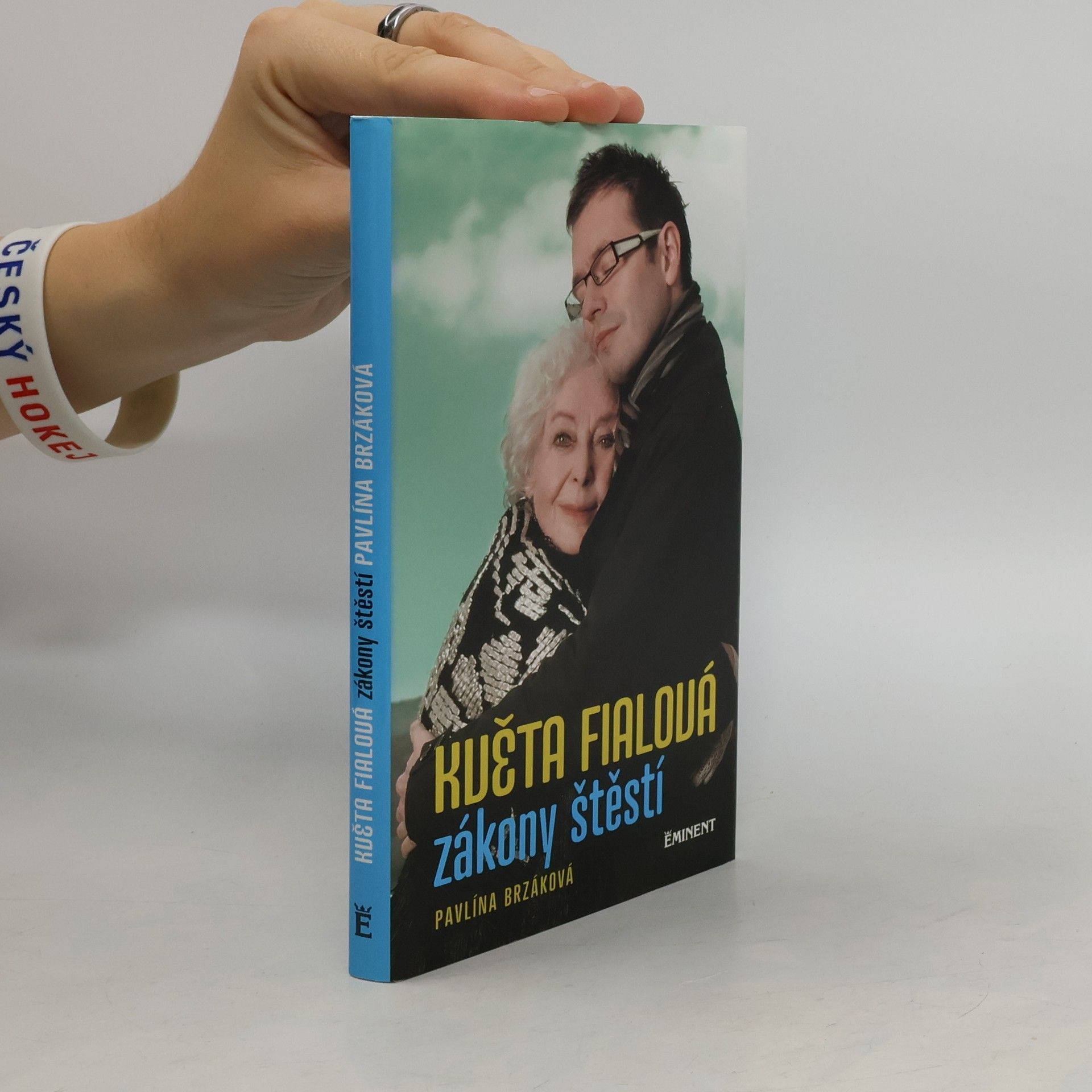 Pavlína Brzáková Zákony štěstí