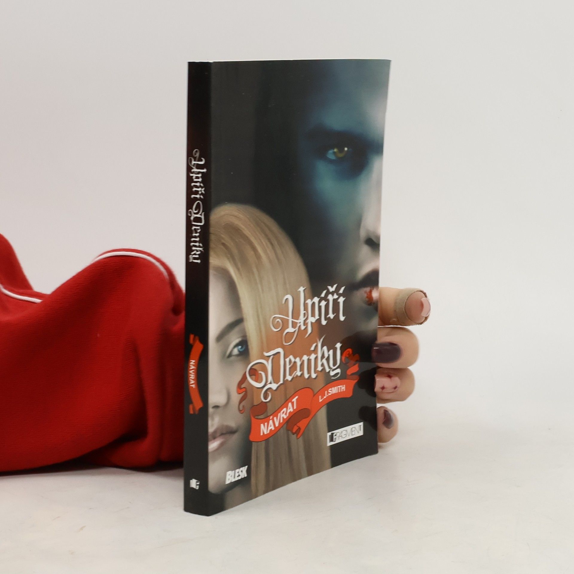 Lisa J. Smith Upíří deníky. Návrat