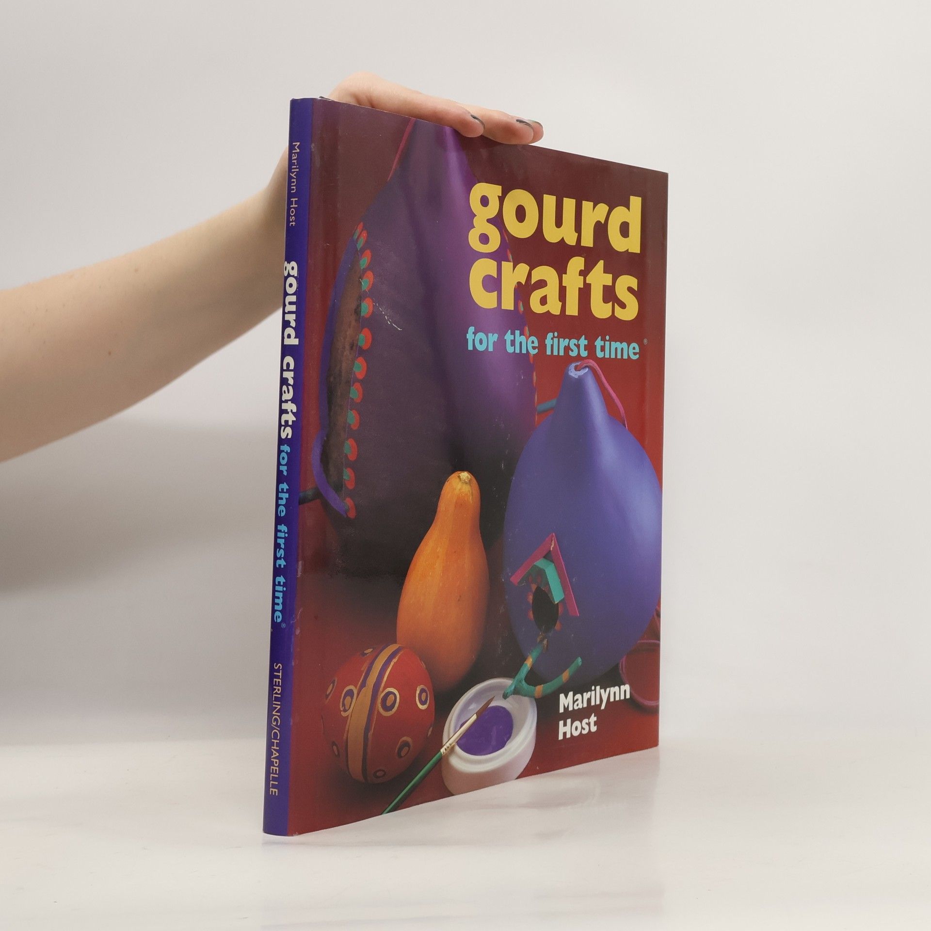 Marilynn Host Gourd Crafts for the First Time