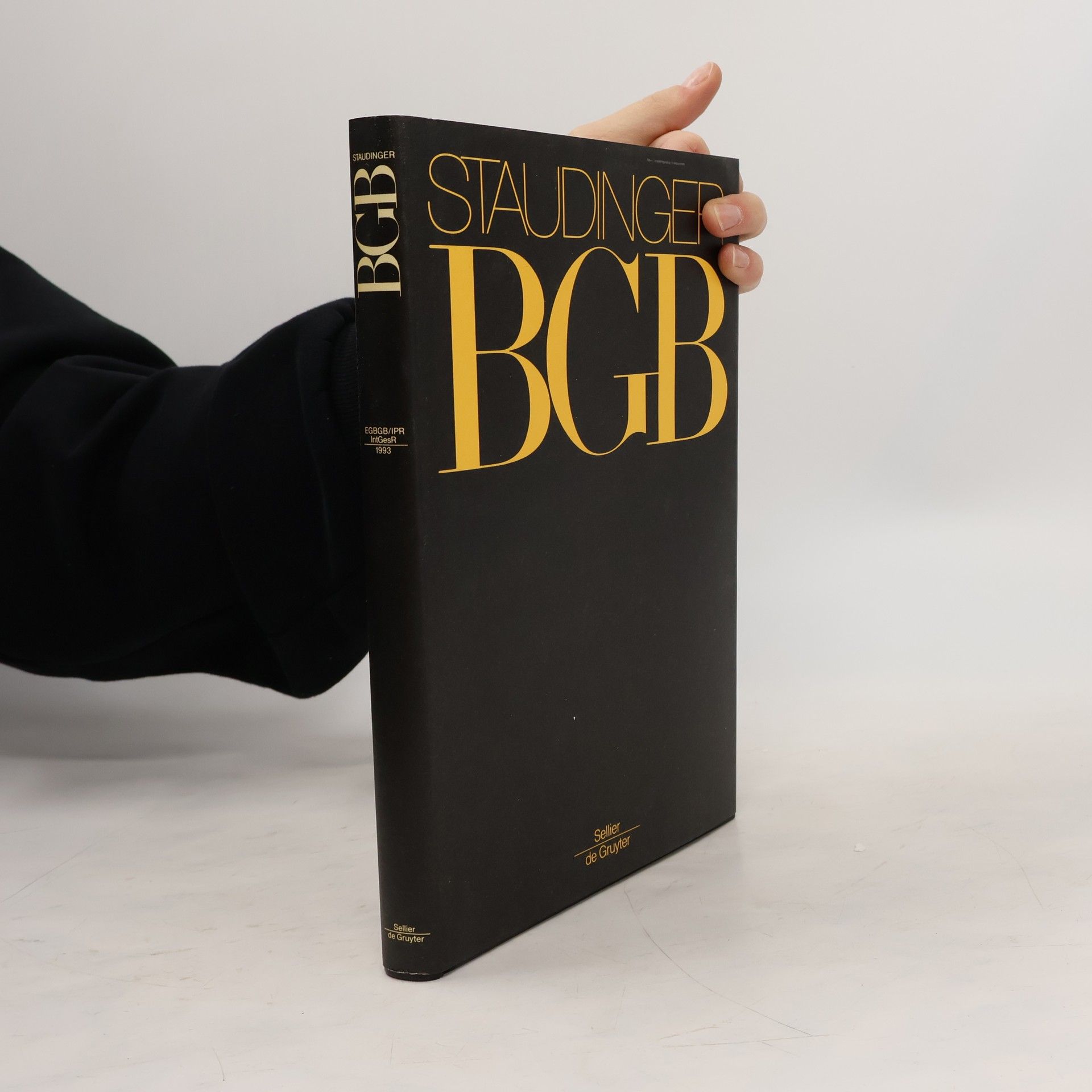 Julius von Staudinger J. von Staudingers Kommentar zum Bürgerlichen Gesetzbuch